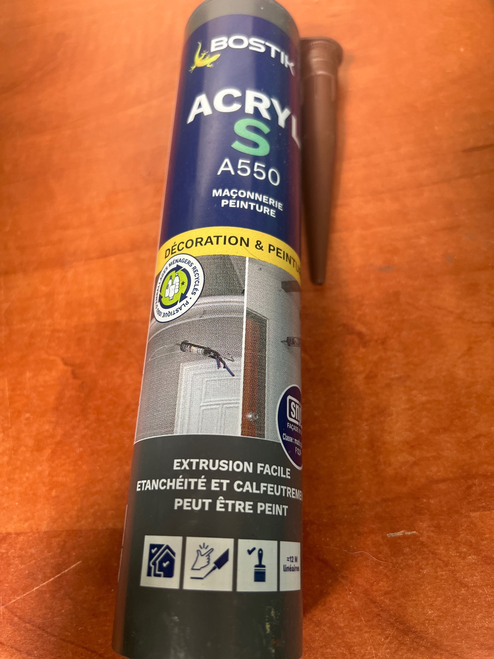 Bostik Acryl S A550 – cartouche d’étanchéité et de calfeutrage