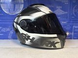 Casque moto intégral Shark noir/blanc — photo 1