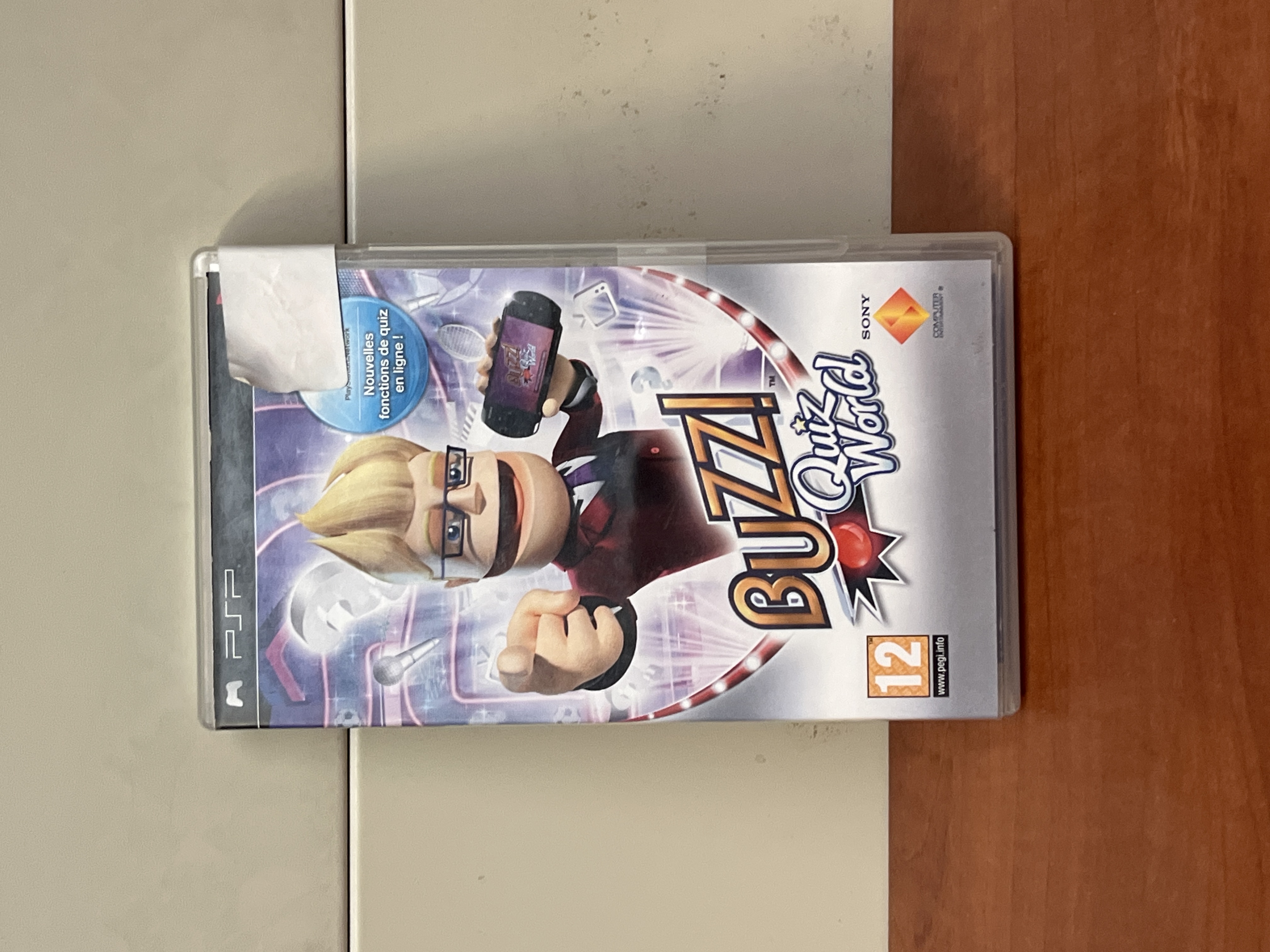 Jeu PSP Buzz! Quiz World - Sony
