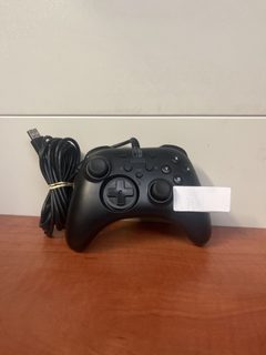 Manette filaire USB pour Nintendo Switch (type Pro Controller)