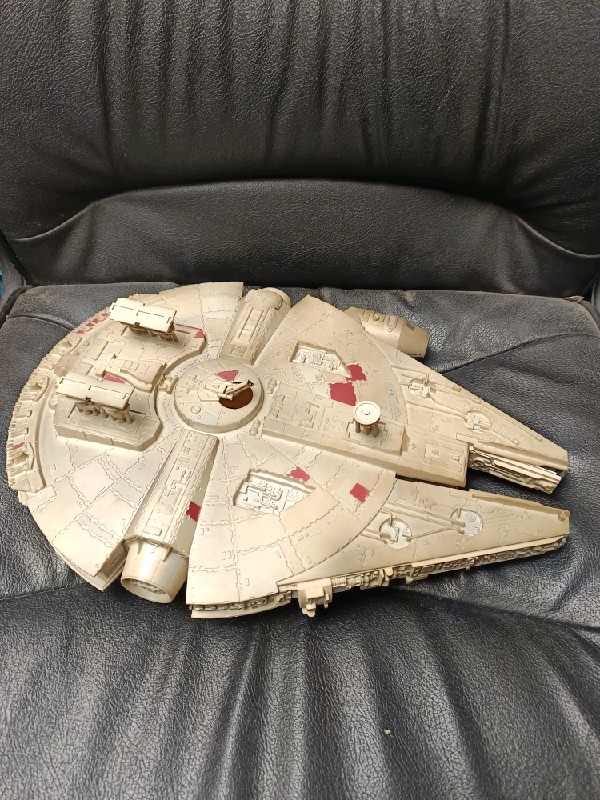 Figurine Star Wars Millennium Falcon