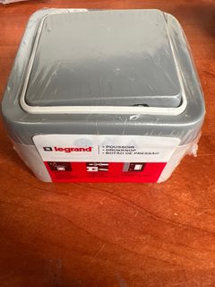 Legrand Poussoir
