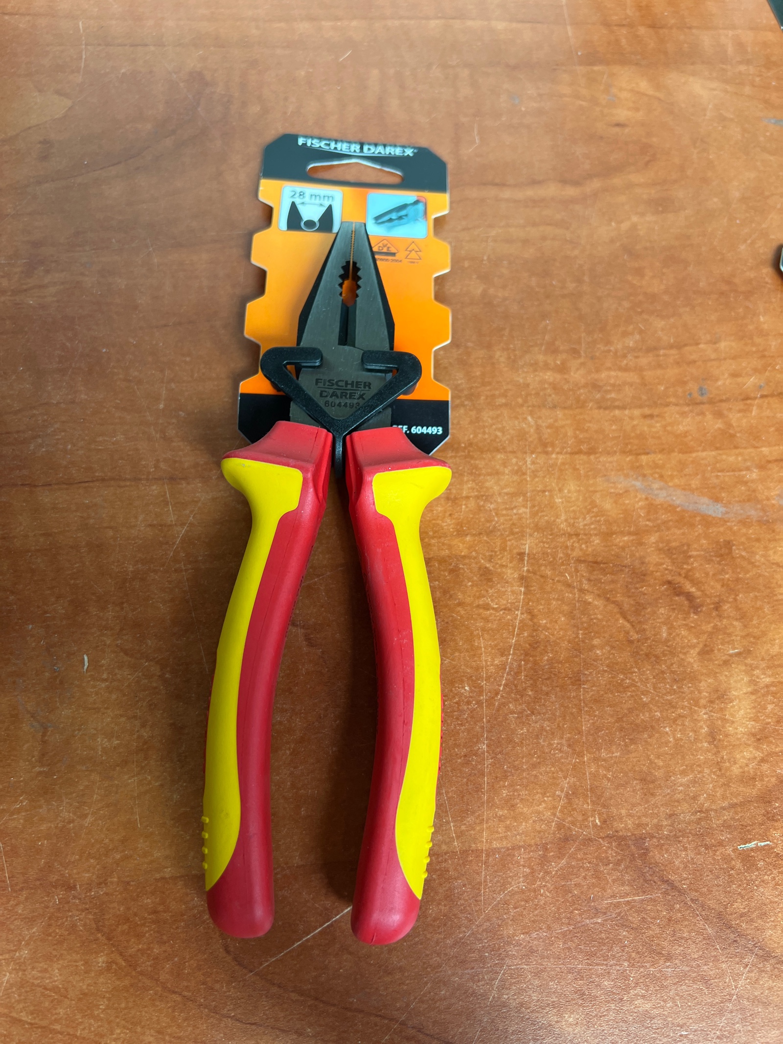 Fischer Darex pince à bec long isolée 1000 V