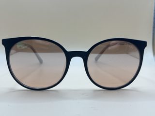 Lunettes de soleil Guess, monture noire, verres roses