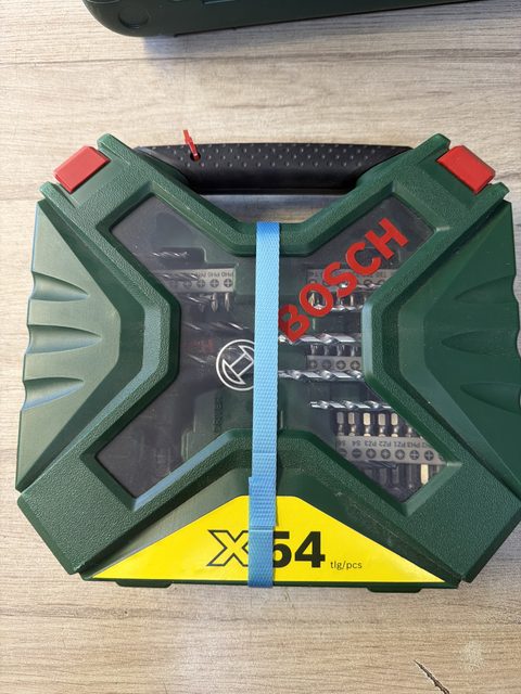 Coffret d’accessoires Bosch X-Line 64 pièces