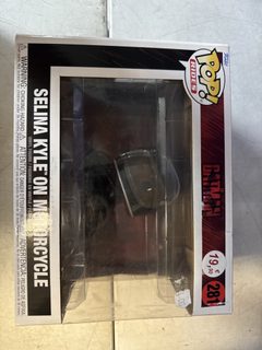 Funko Pop! Rides Batman #281 - Selina Kyle on Motorcycle