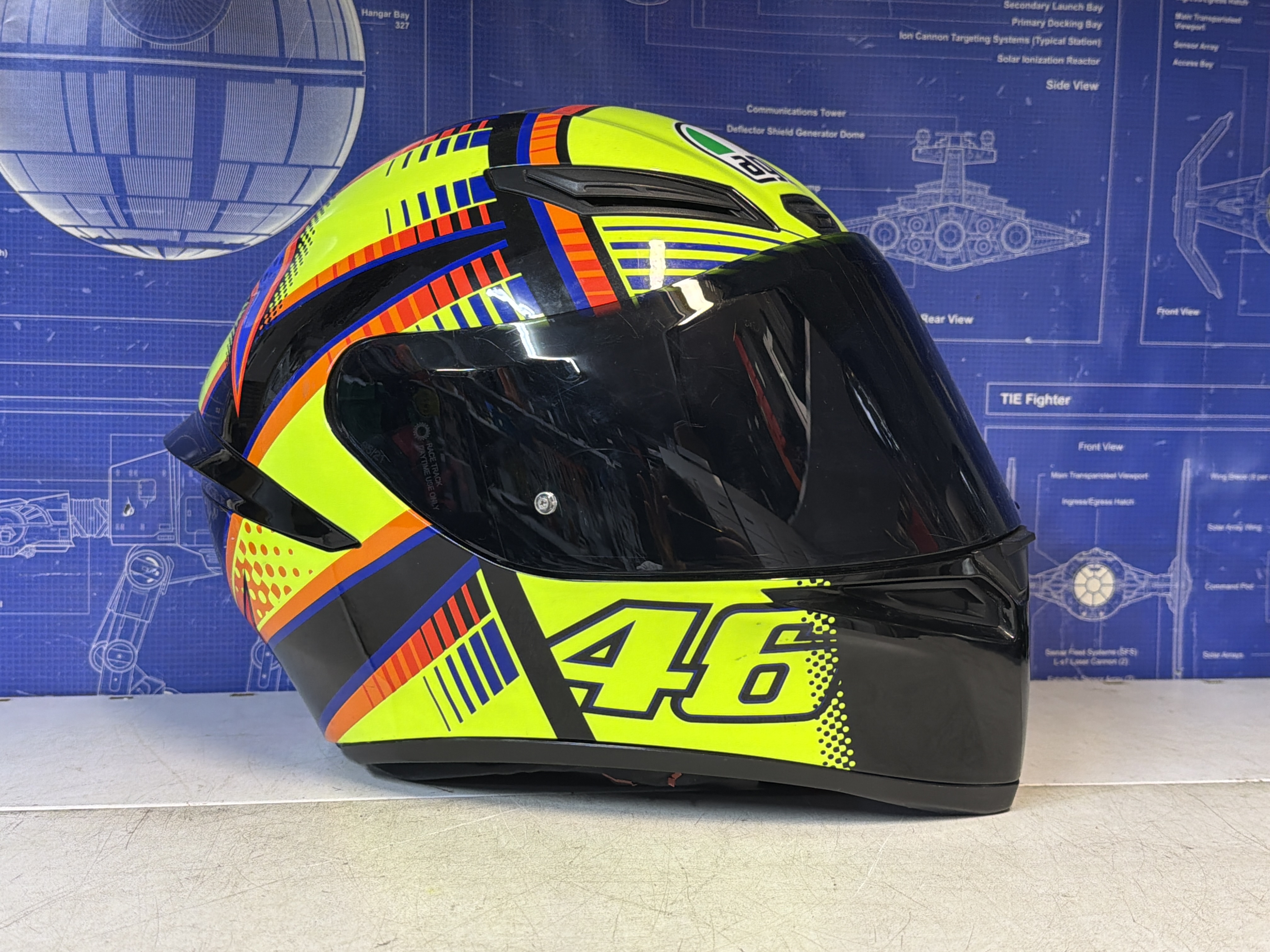Casque intégral AGV 46