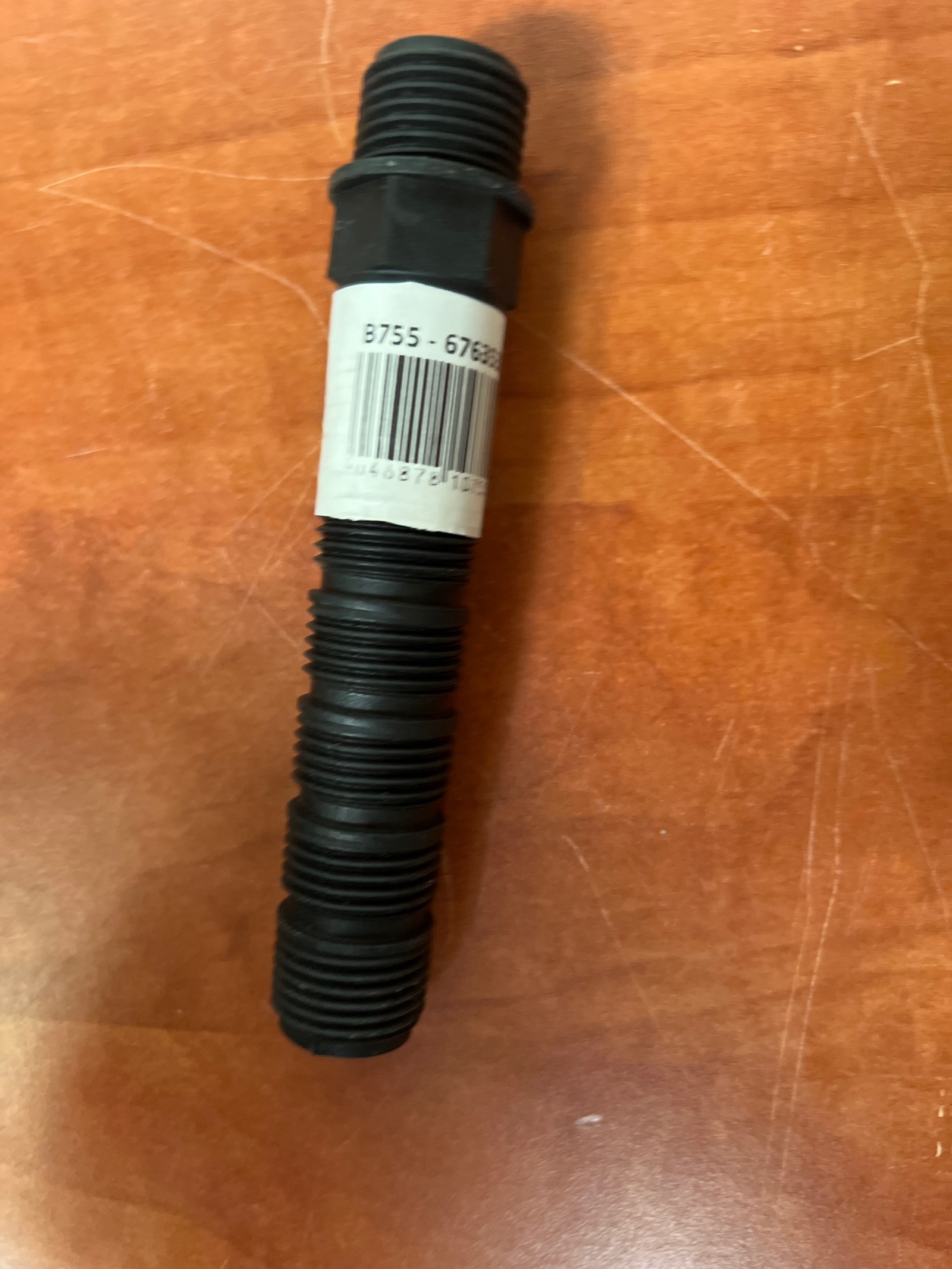 Raccord fileté double mâle noir en plastique