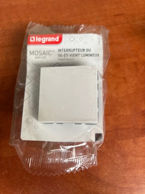 Legrand Mosaic interrupteur ou va-et-vient lumineux Easy-LED