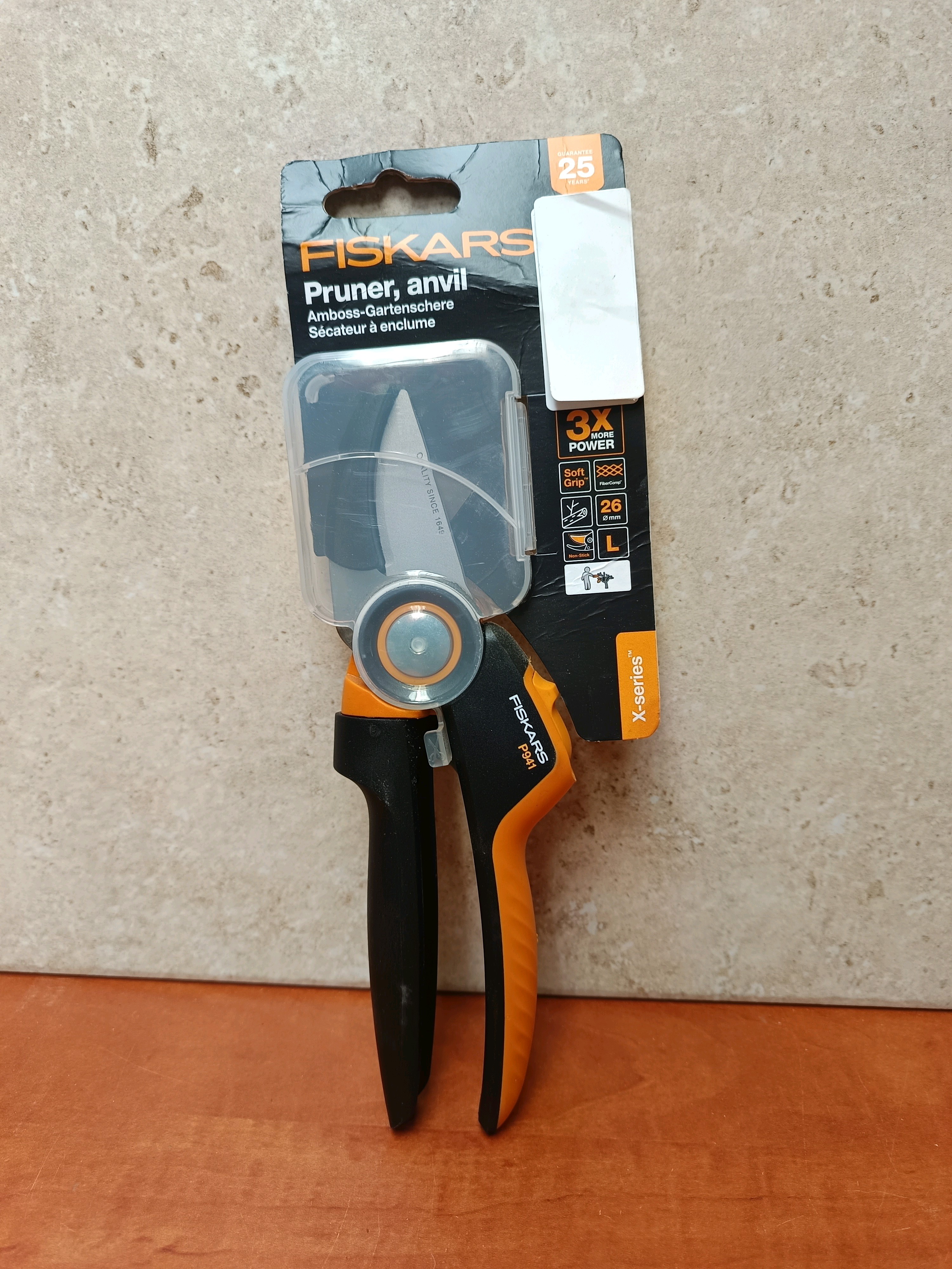 Fiskars Sécateur à enclume (Pruner, anvil)