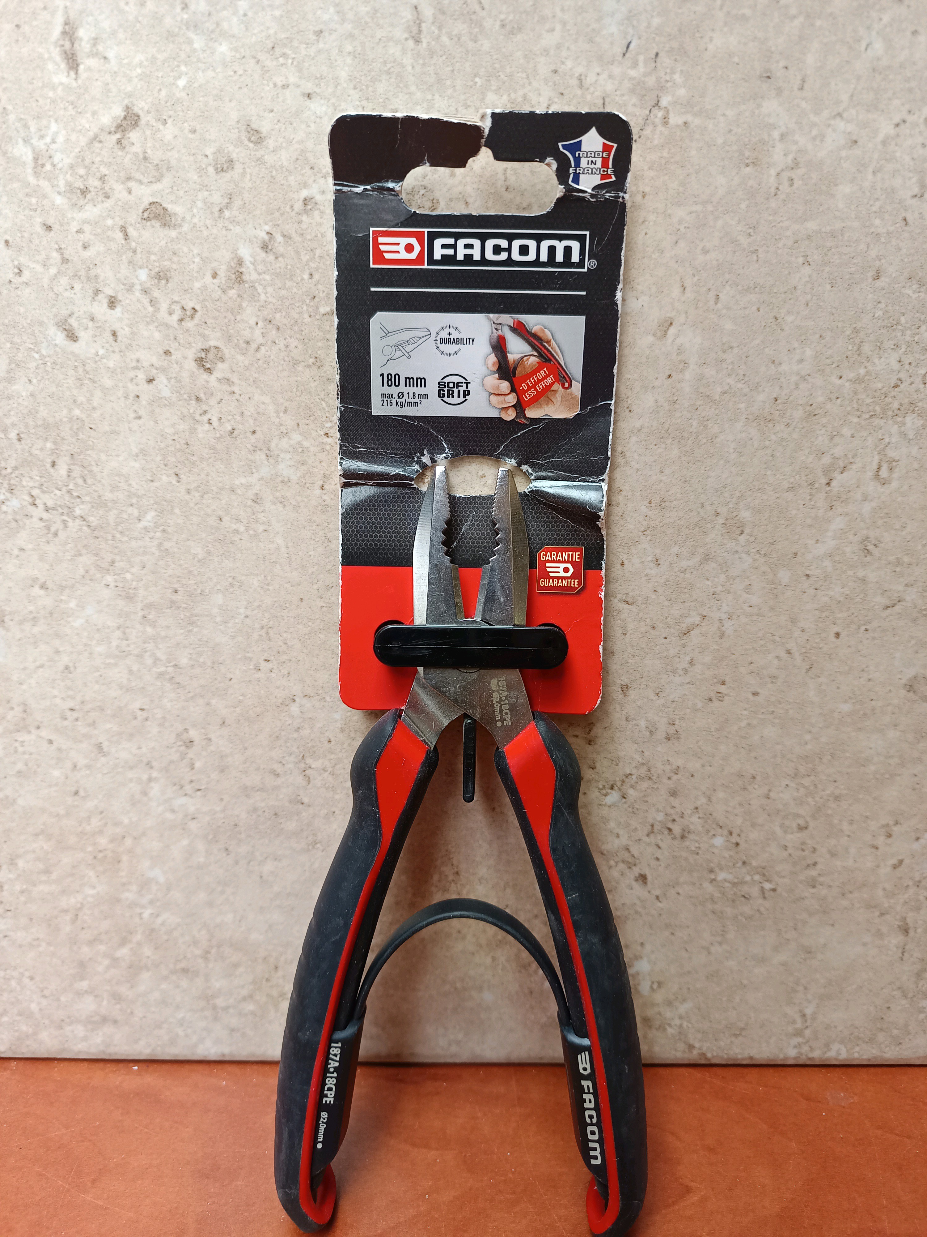 FACOM - Pince universelle 180 mm