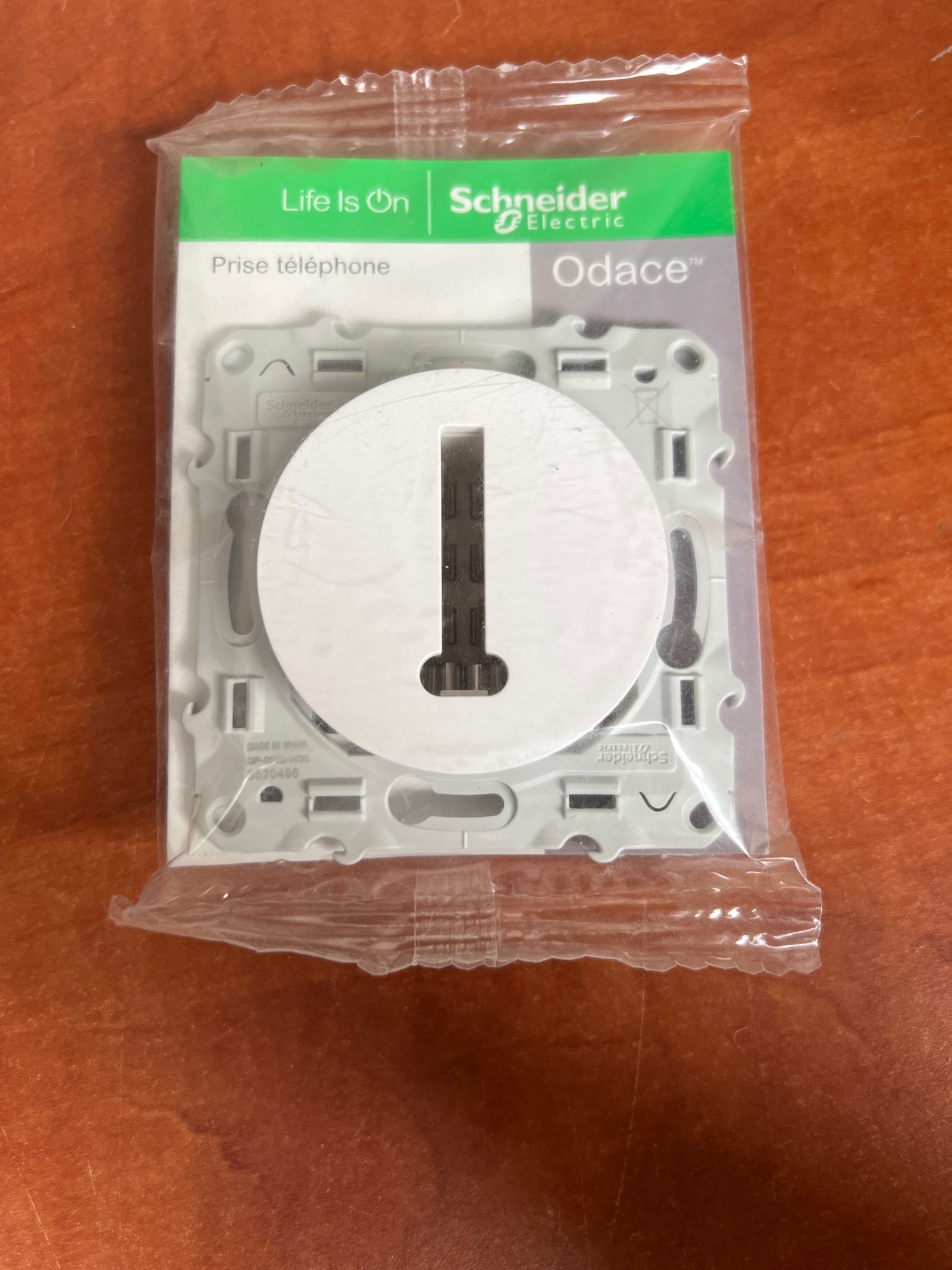 Schneider Electric Odace - Prise téléphone
