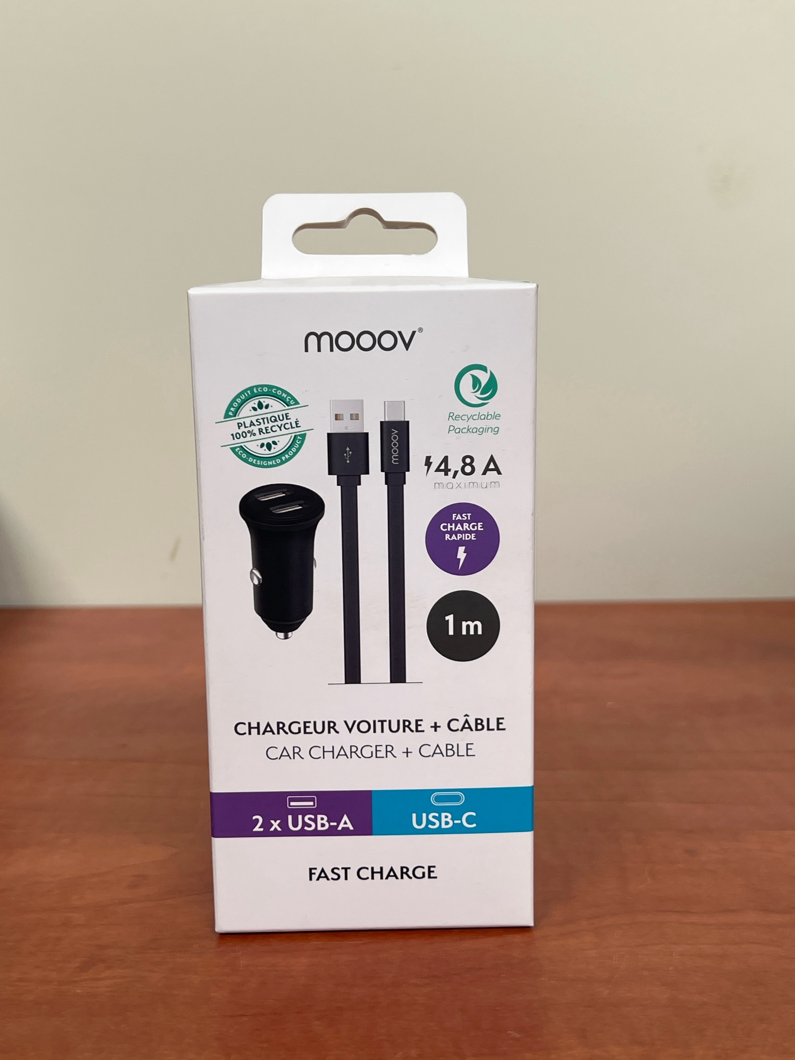 Mooov chargeur voiture + câble USB-C 1 m (2 x USB-A, 4,8 A, Fast Charge)