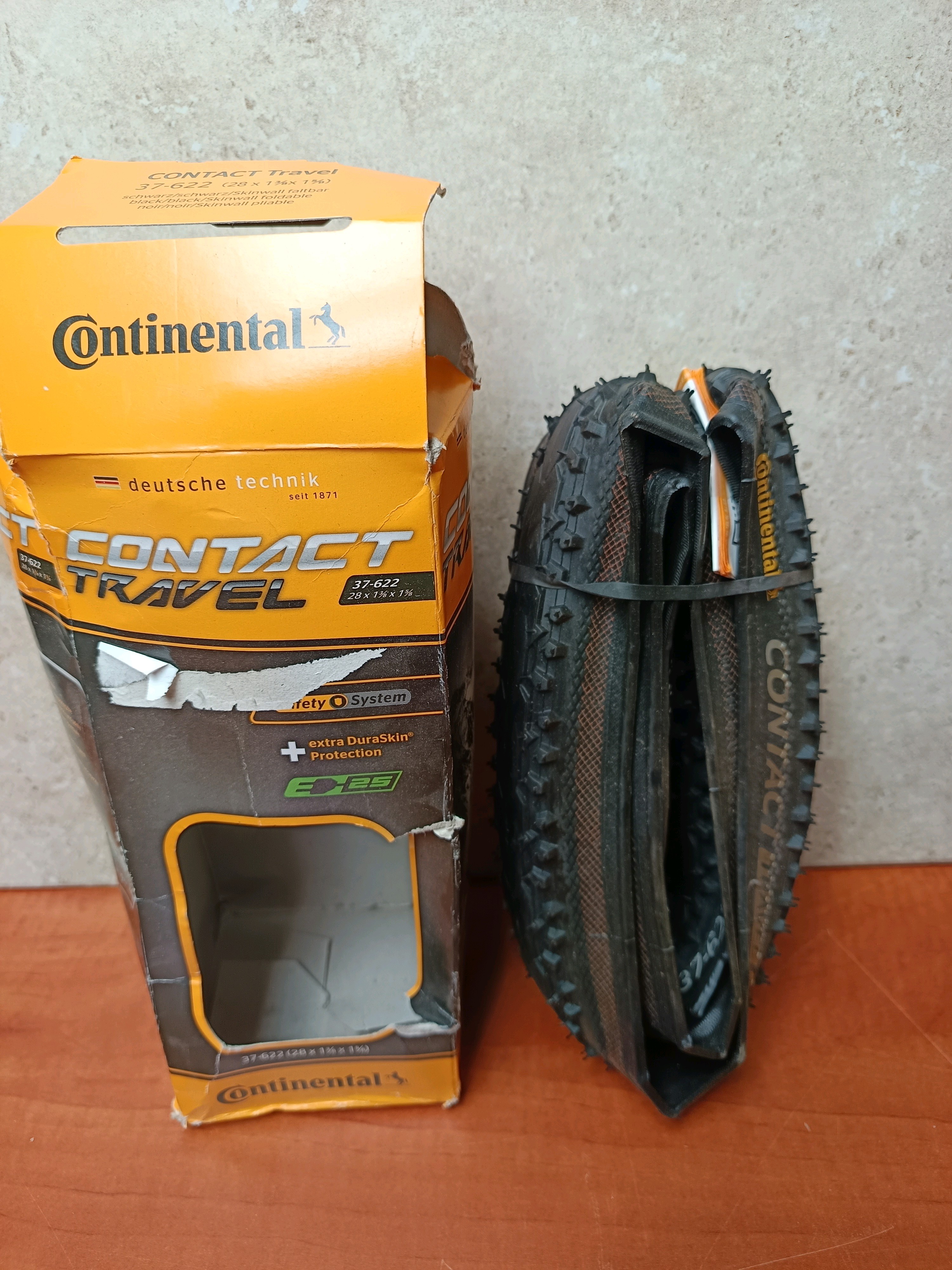 Pneu vélo Continental Contact Travel