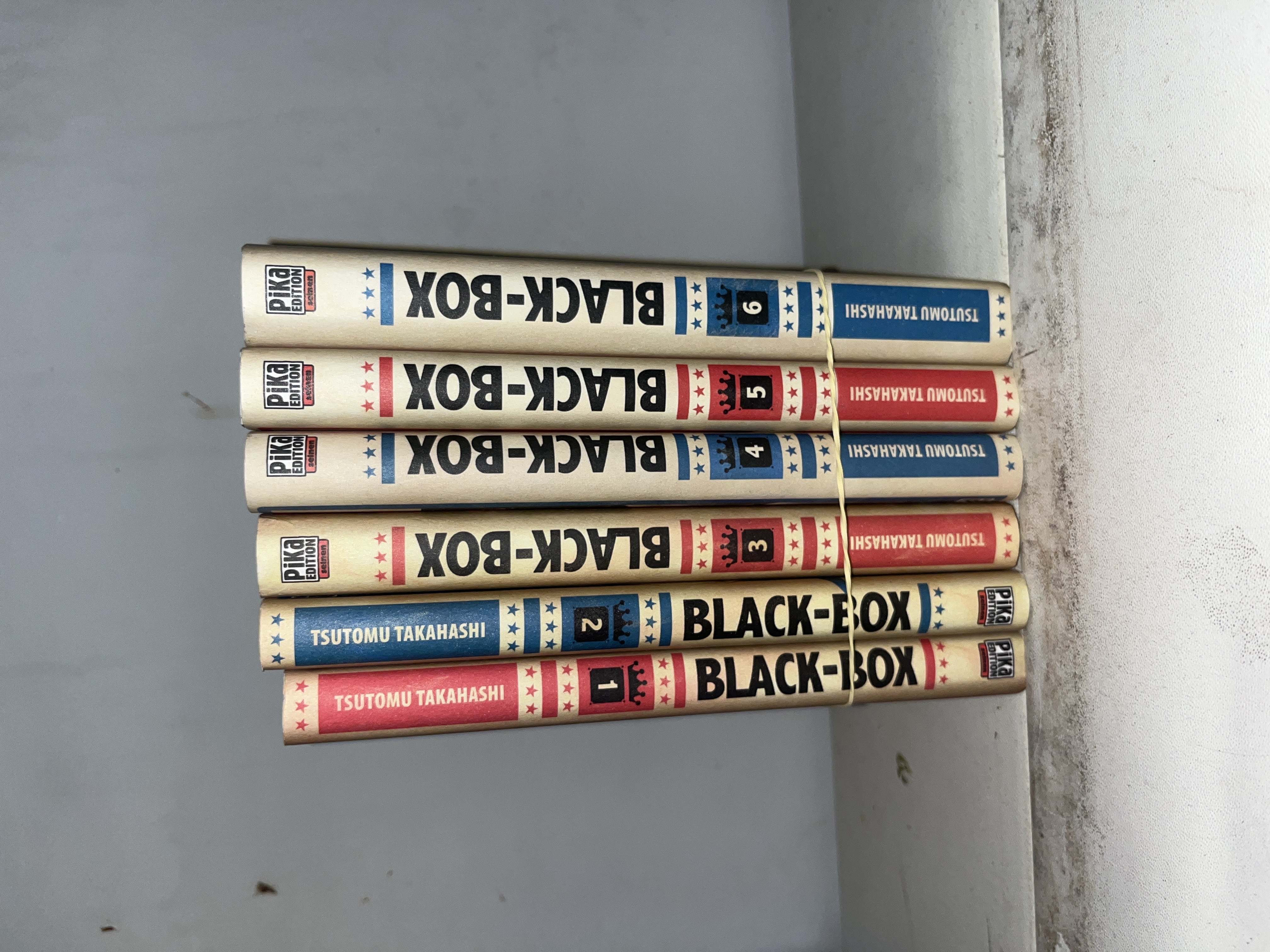 Manga Black-Box - Tomes 1 à 6 - Tsutomu Takahashi (Pika Édition)
