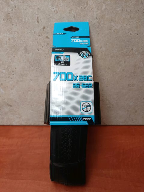Pneu vélo 700x23C (23-622)