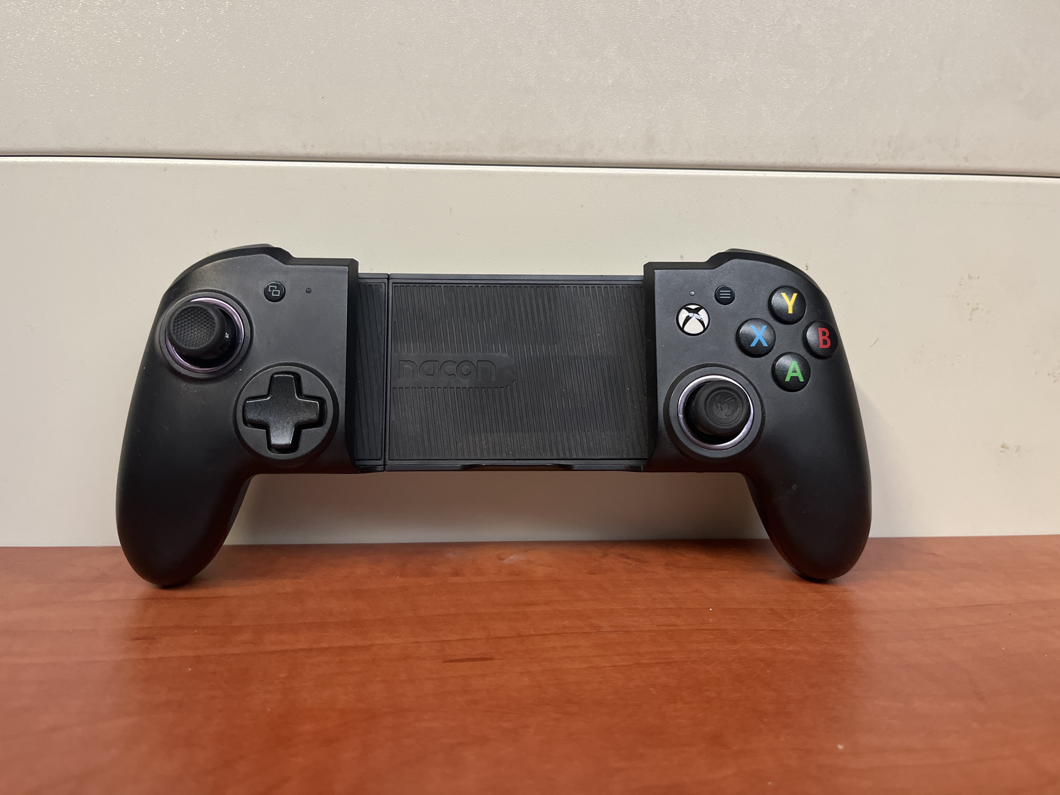 Nacon MG-X manette pour smartphone Bluetooth (Xbox)