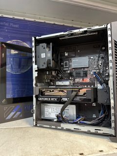 PC Gamer ASUS - Core i7-13620H, GeForce RTX 5060 8 Go, 32 Go DDR5, SSD NVMe 1 To