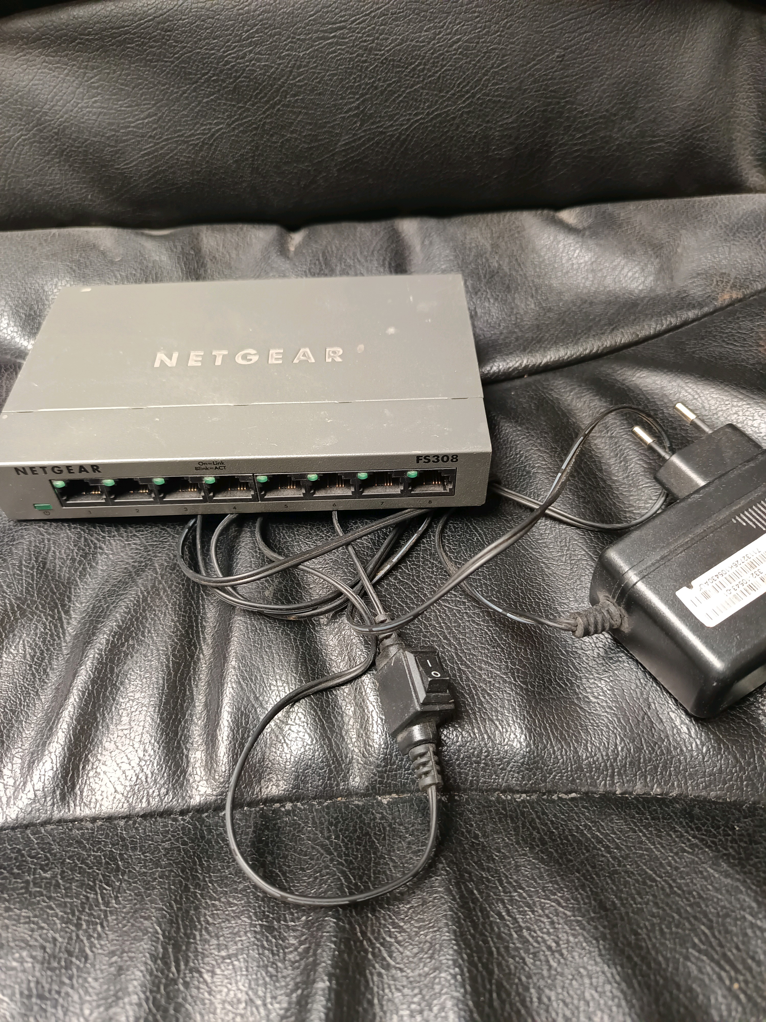Switch Ethernet 8 ports NETGEAR FS308
