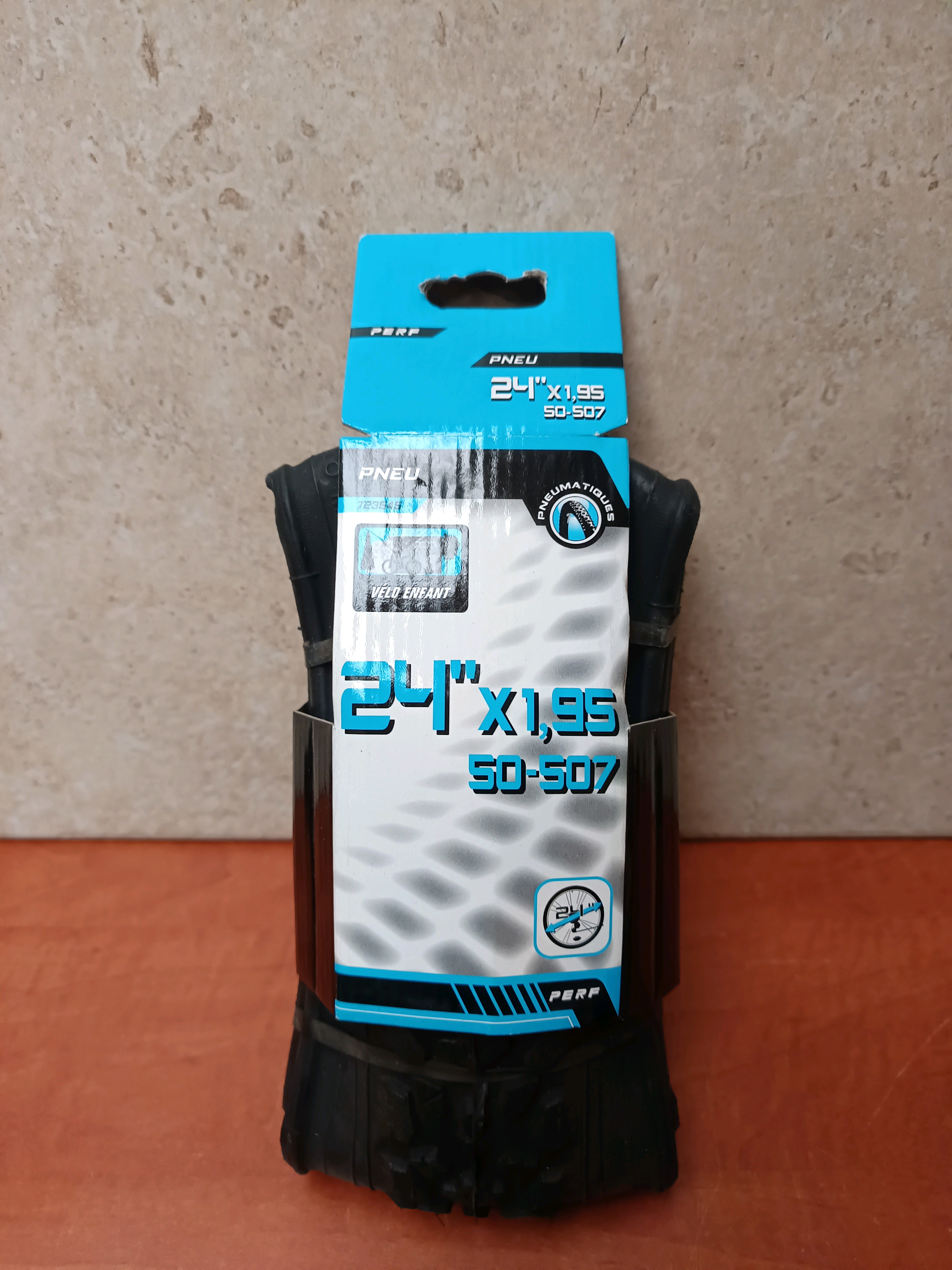 Pneu vélo 24 x 1,95 (50-507)