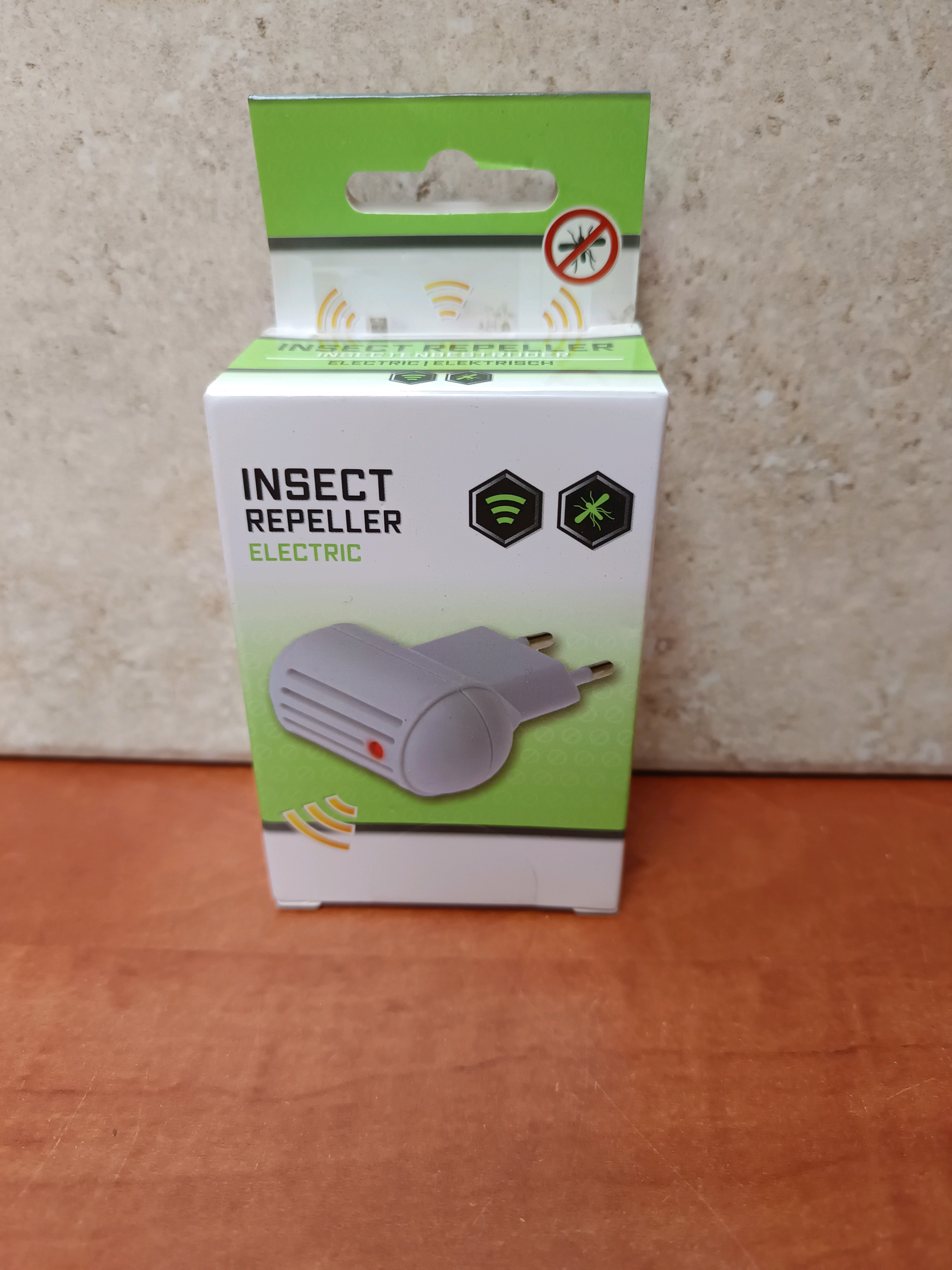 Insect Repeller Electric – répulsif d’insectes à brancher (prise secteur)