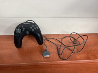 Microsoft SideWinder Game Pad (gameport)