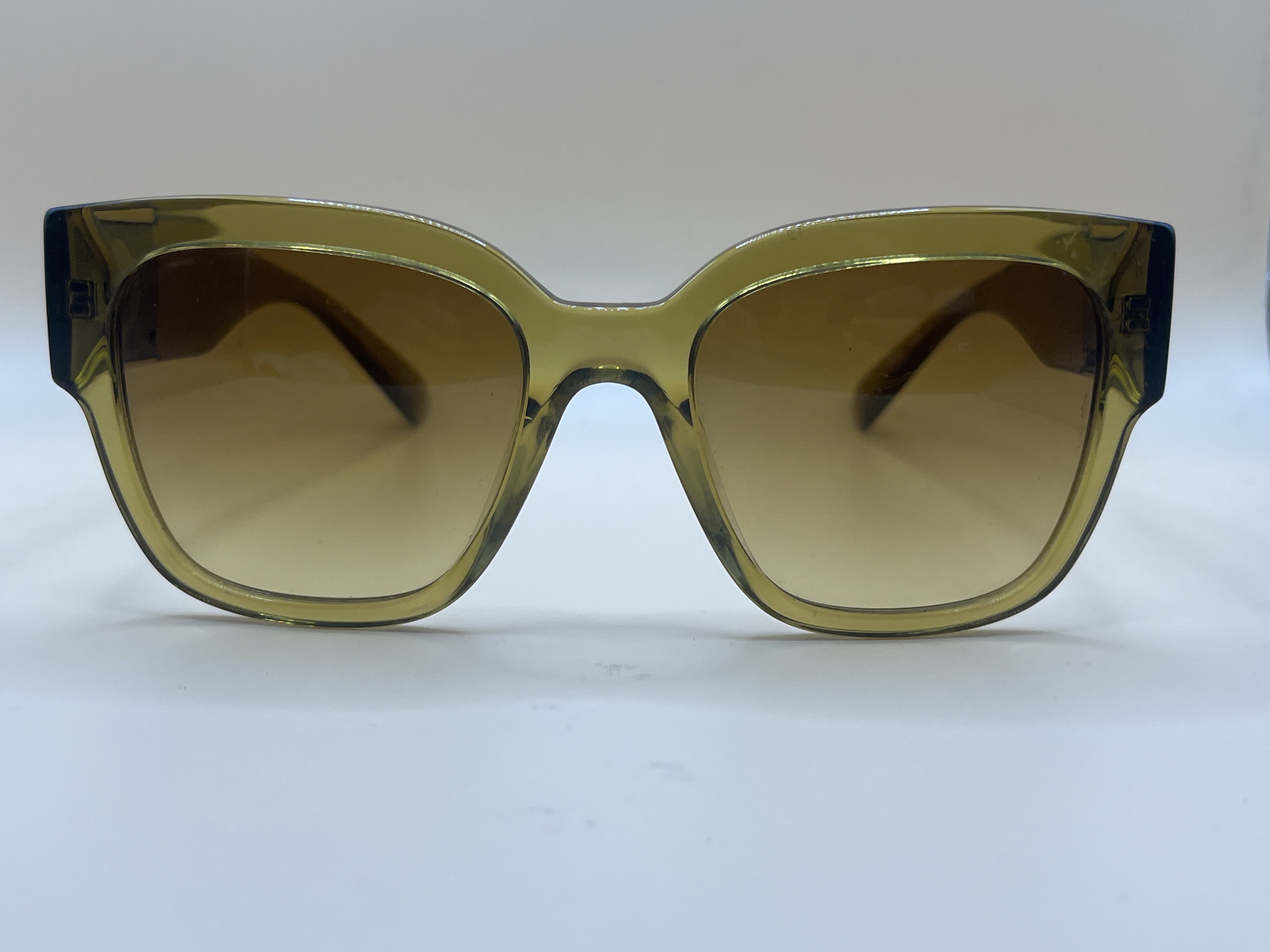 Lunettes de soleil Versace 4437 rectangulaires - vert olive