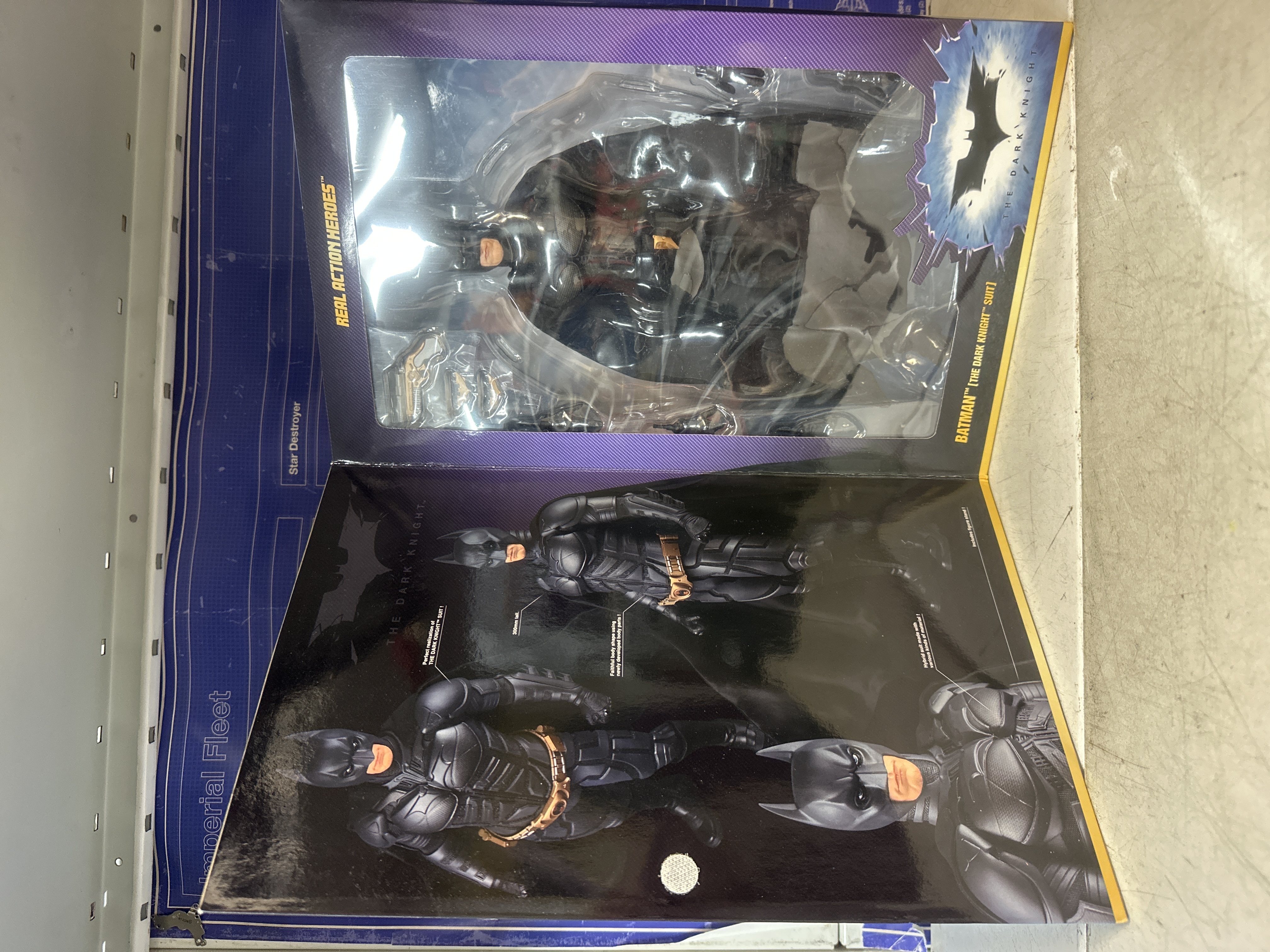 Figurine Batman en boîte