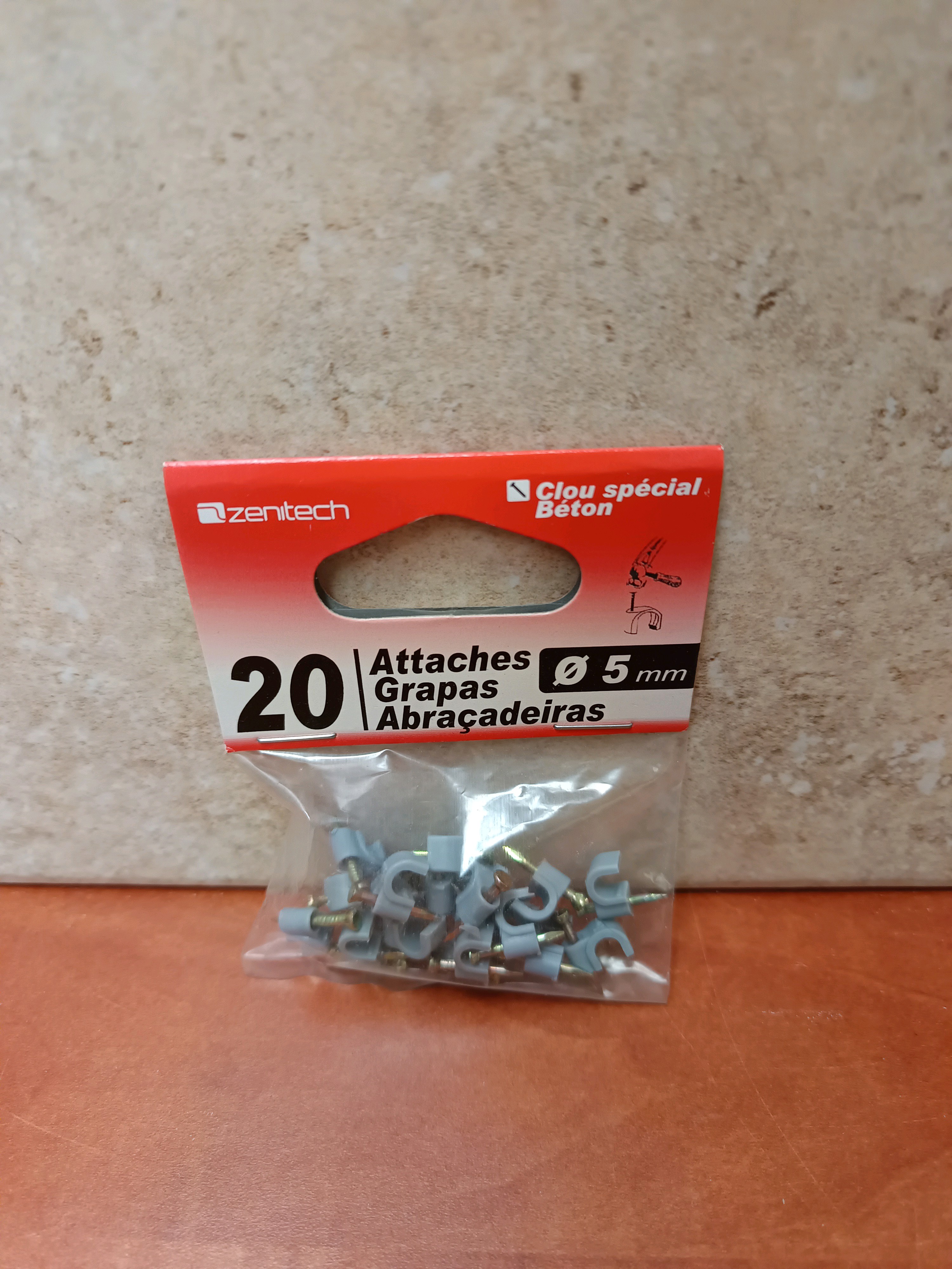 Zentech attaches Ø 5 mm - clou spécial béton (x20)