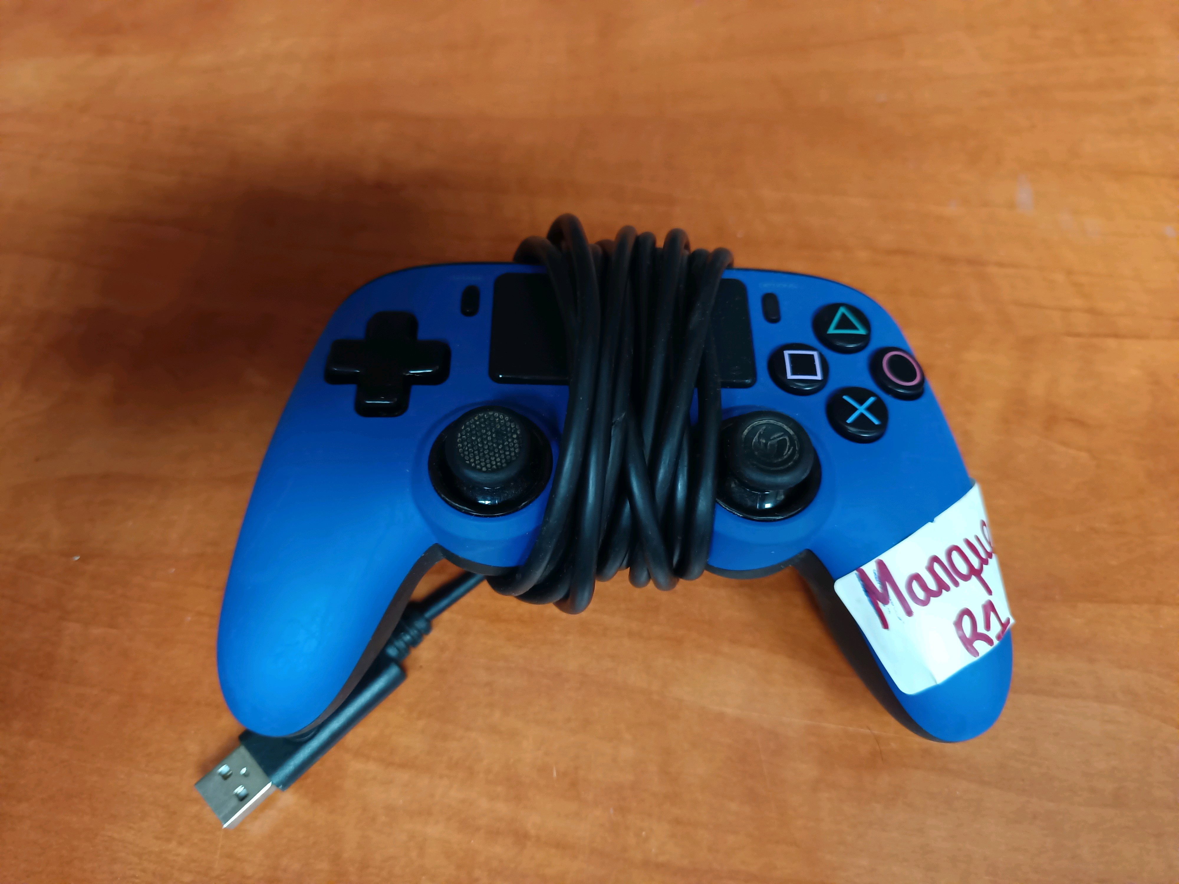 Manette filaire USB pour PlayStation 4 HS - bleue