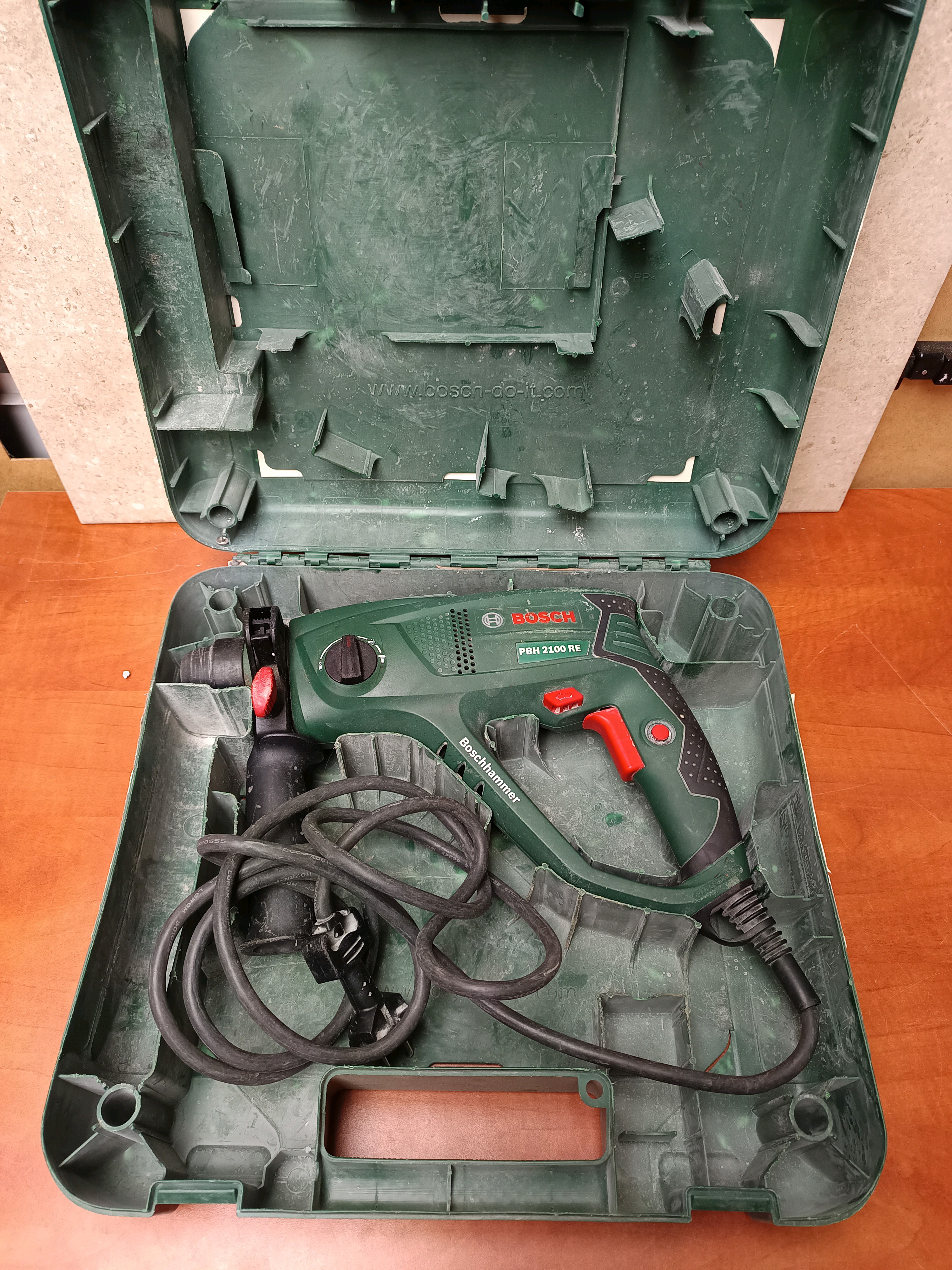 Bosch PBH 2100 RE marteau perforateur avec coffret