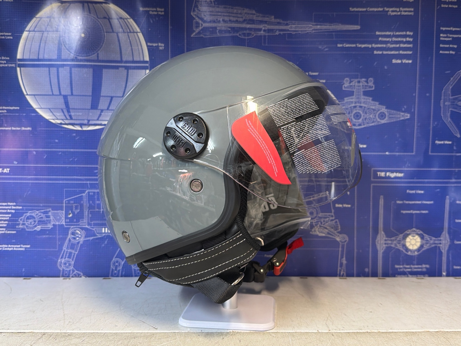 Casque jet CGM gris – Taille M (57 cm) avec visière
