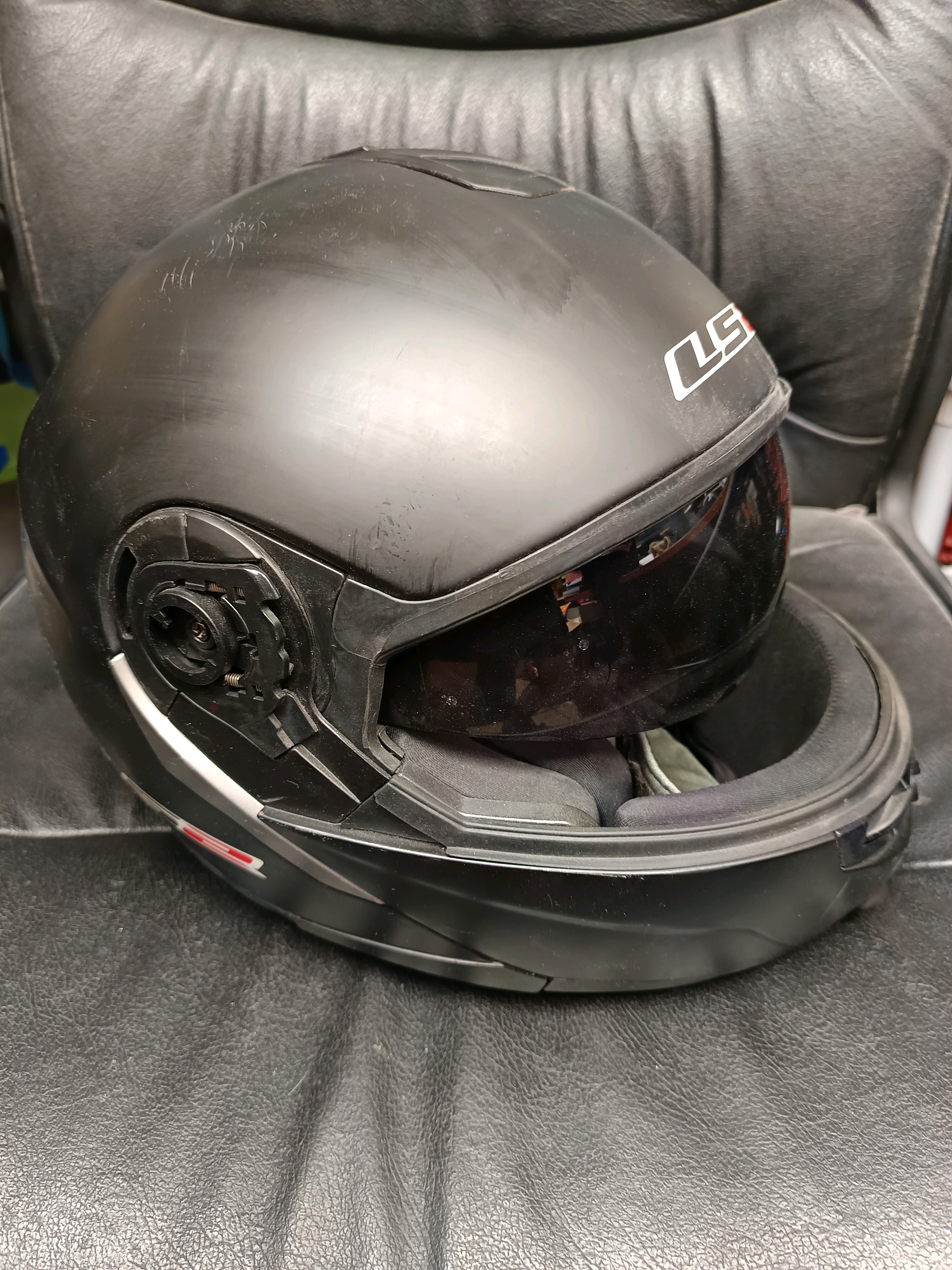 Casque moto LS2 noir