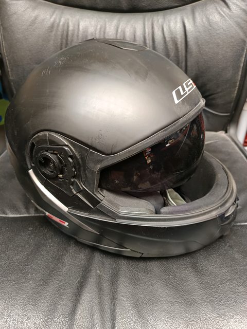 Casque moto LS2 noir