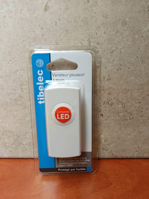 Tibelec Variateur poussoir à main – Compatible LED