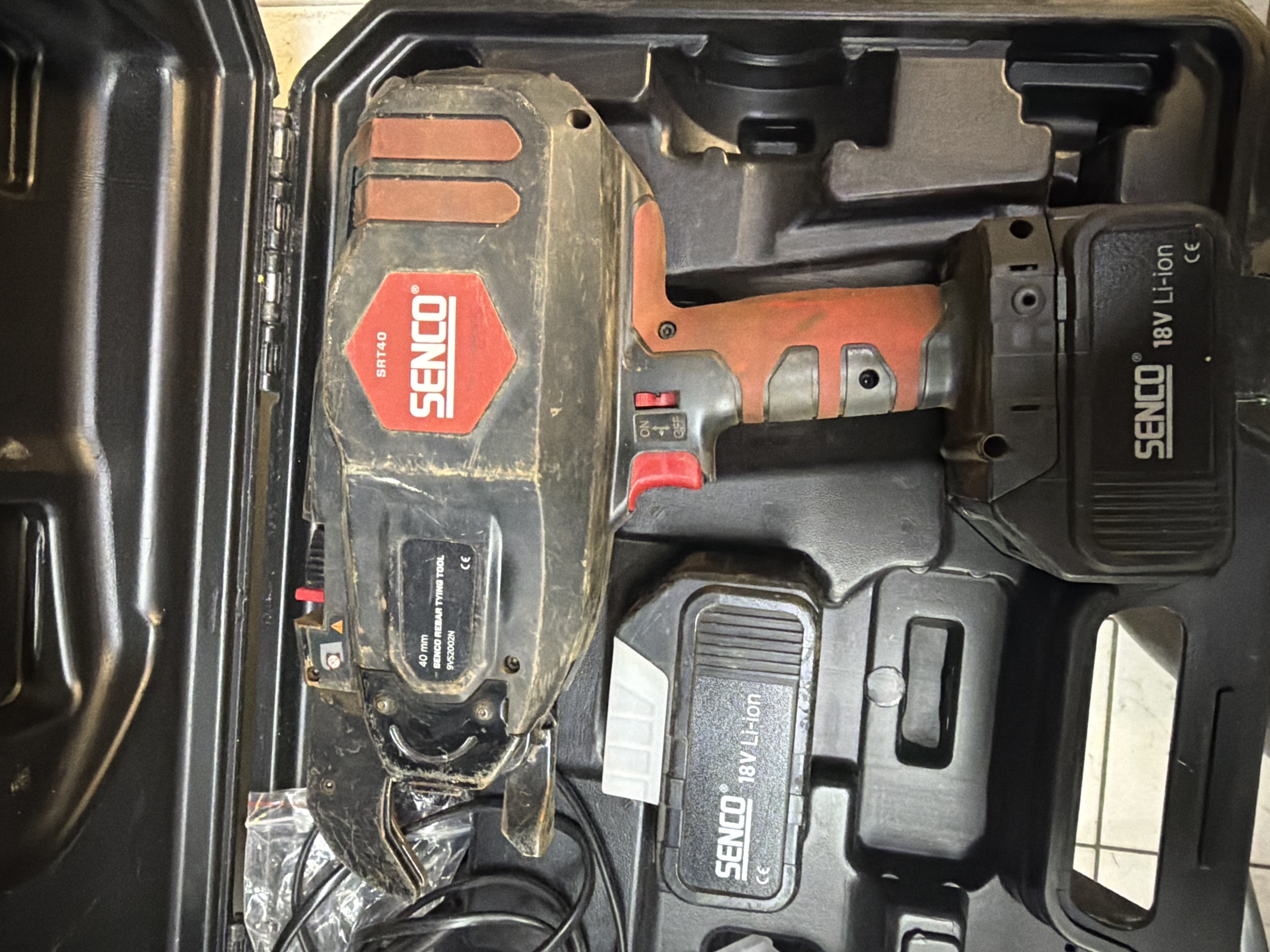 Ligatureuse à ferraille DTS 18V Li‑ion (2 batteries + chargeur) en valise — photo 2