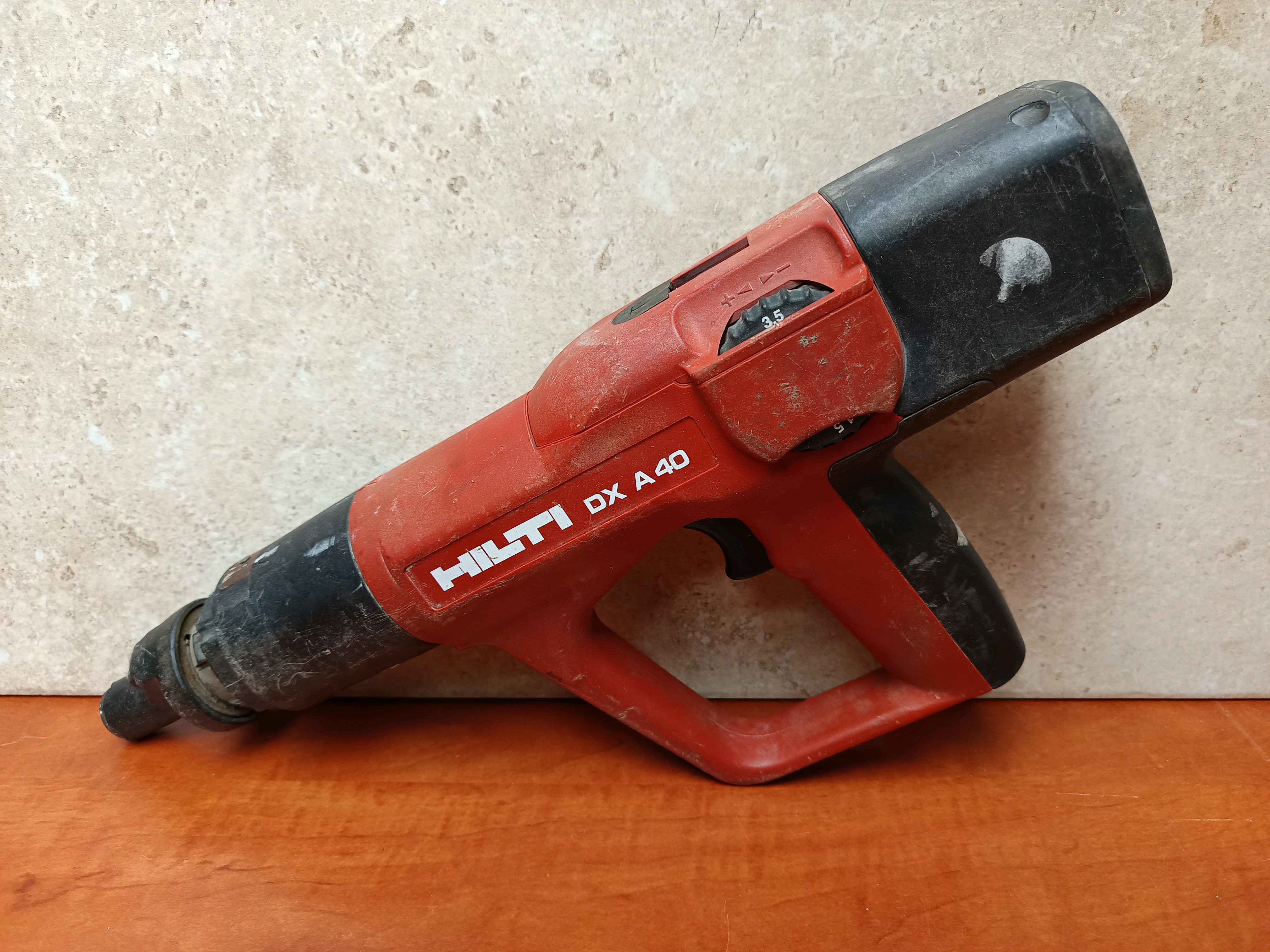 Hilti DX A40 outil de fixation directe