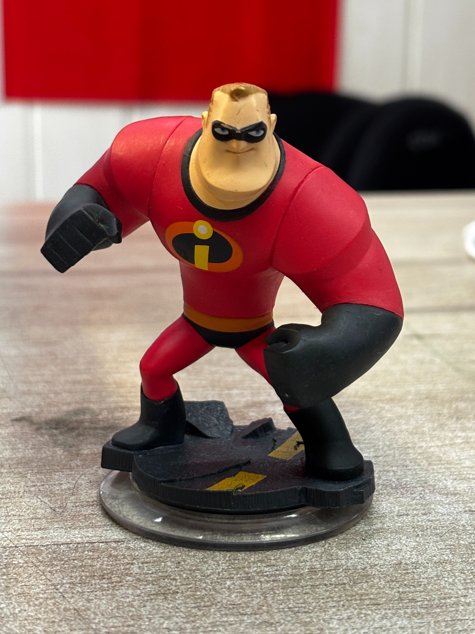 Figurine Disney Infinity - Mr. Incredible (Les Indestructibles)