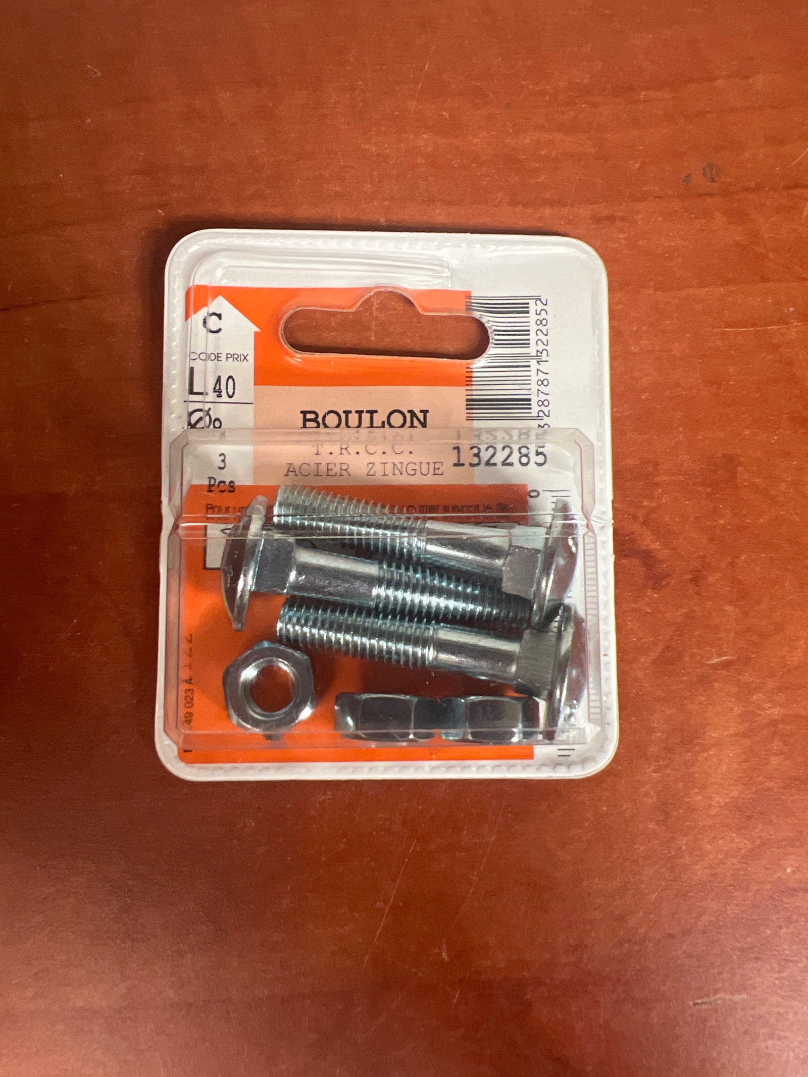 Boulons acier zingué Ø6 x 40 mm (3 pièces)