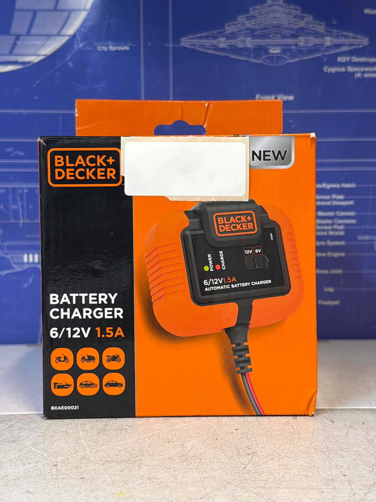 BLACK+DECKER Chargeur de batterie automatique 6/12V 1,5A