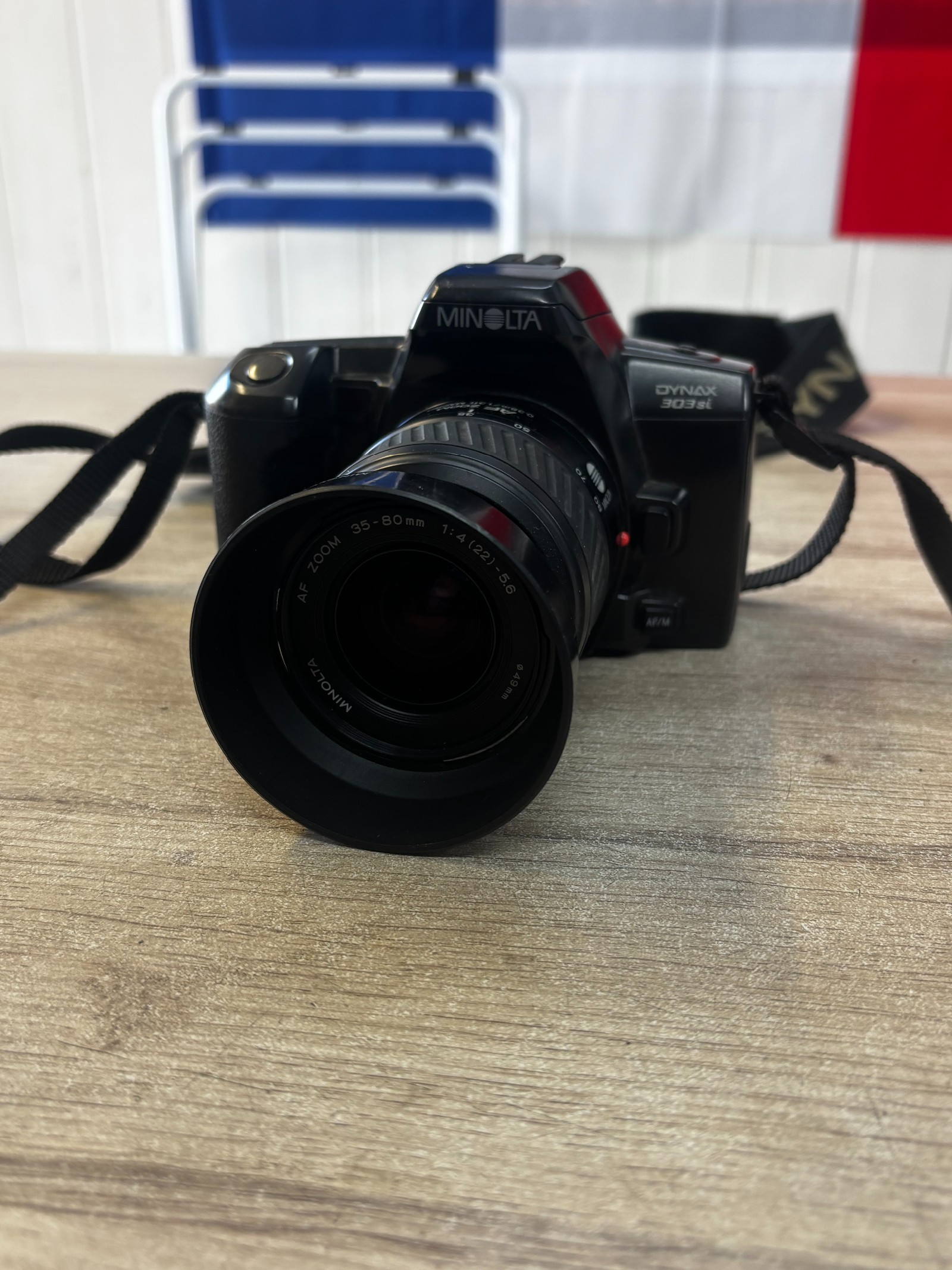 Minolta Dynax 303si