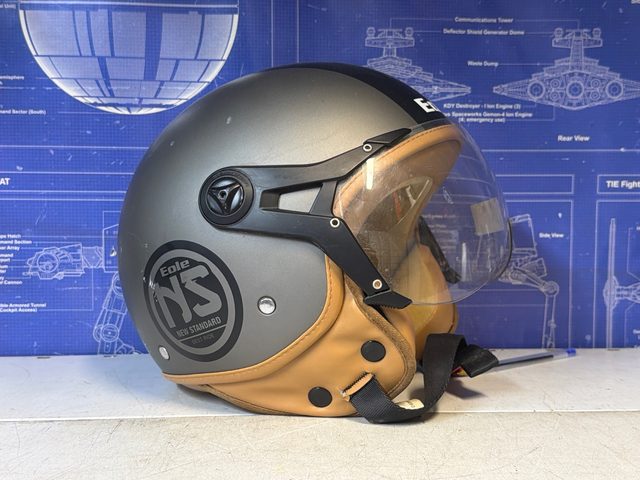 Casque jet Eole taille S (55-56 cm) avec visière claire