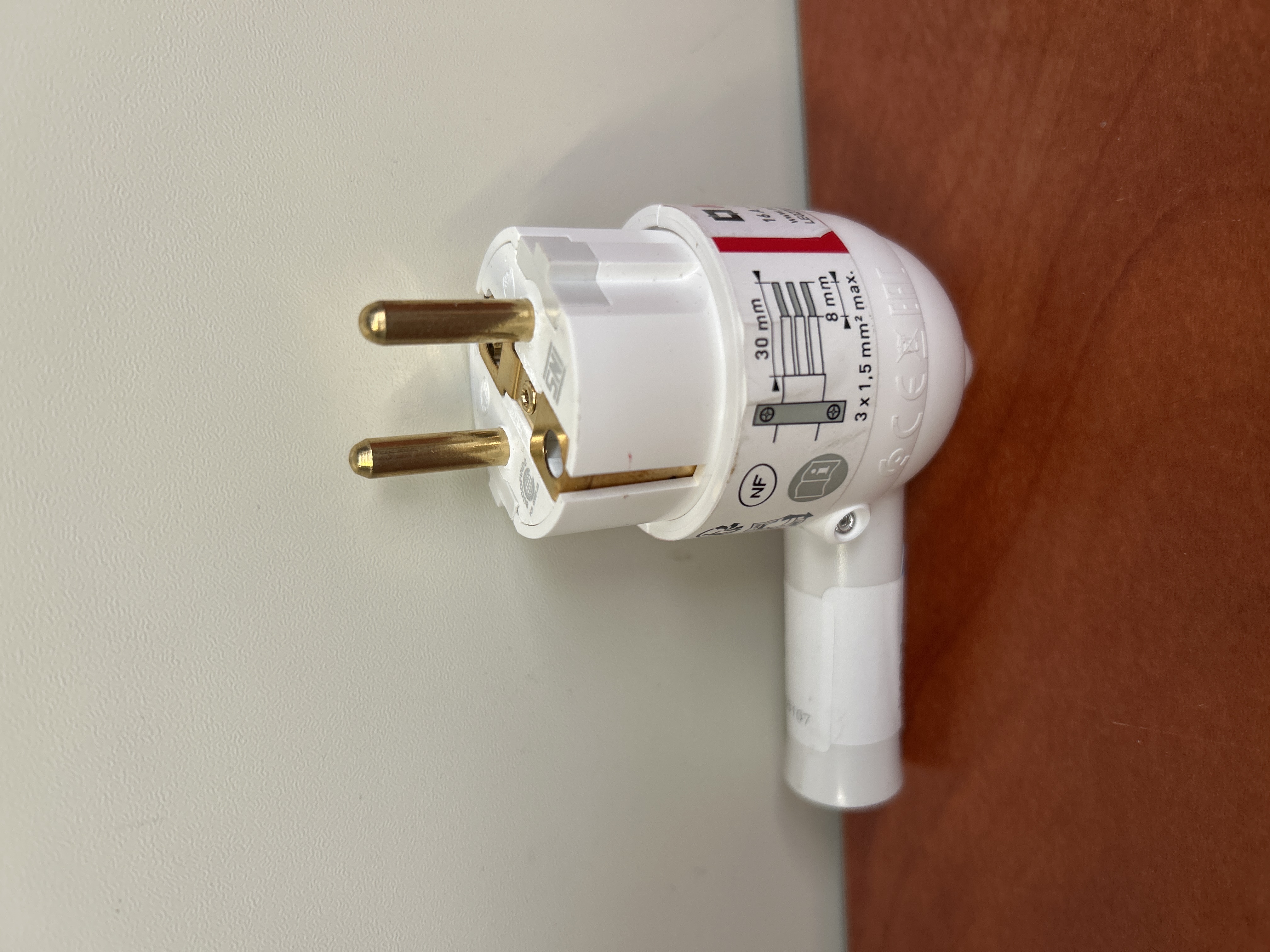 Legrand adaptateur de prise avec détecteur de mouvement 250 V 4000 W
