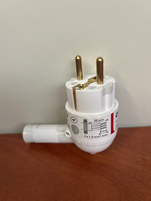 Legrand adaptateur de prise avec détecteur de mouvement 250 V 4000 W