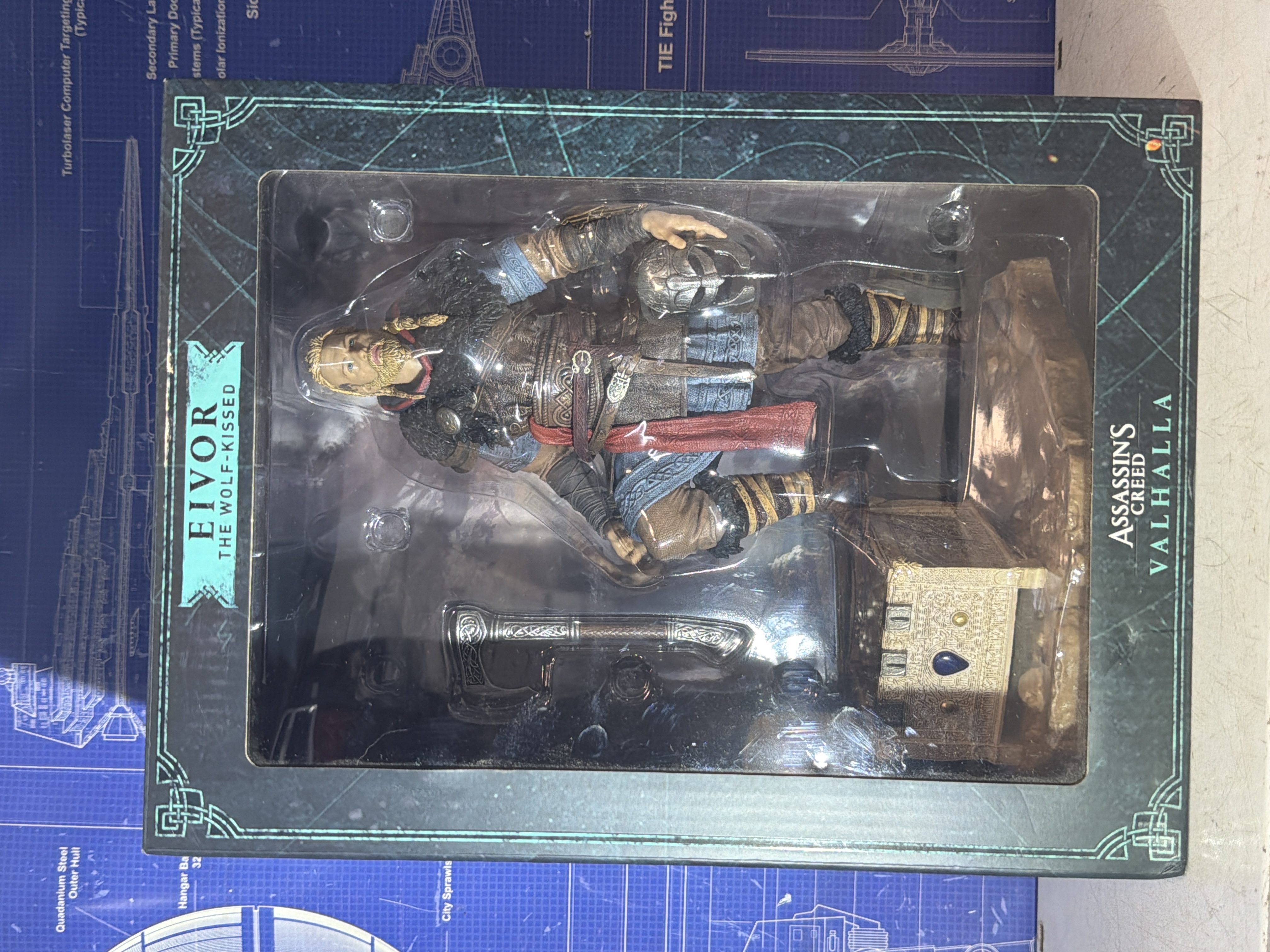 Figurine Eivor The Wolf-Kissed - Assassin's Creed Valhalla (en boîte)