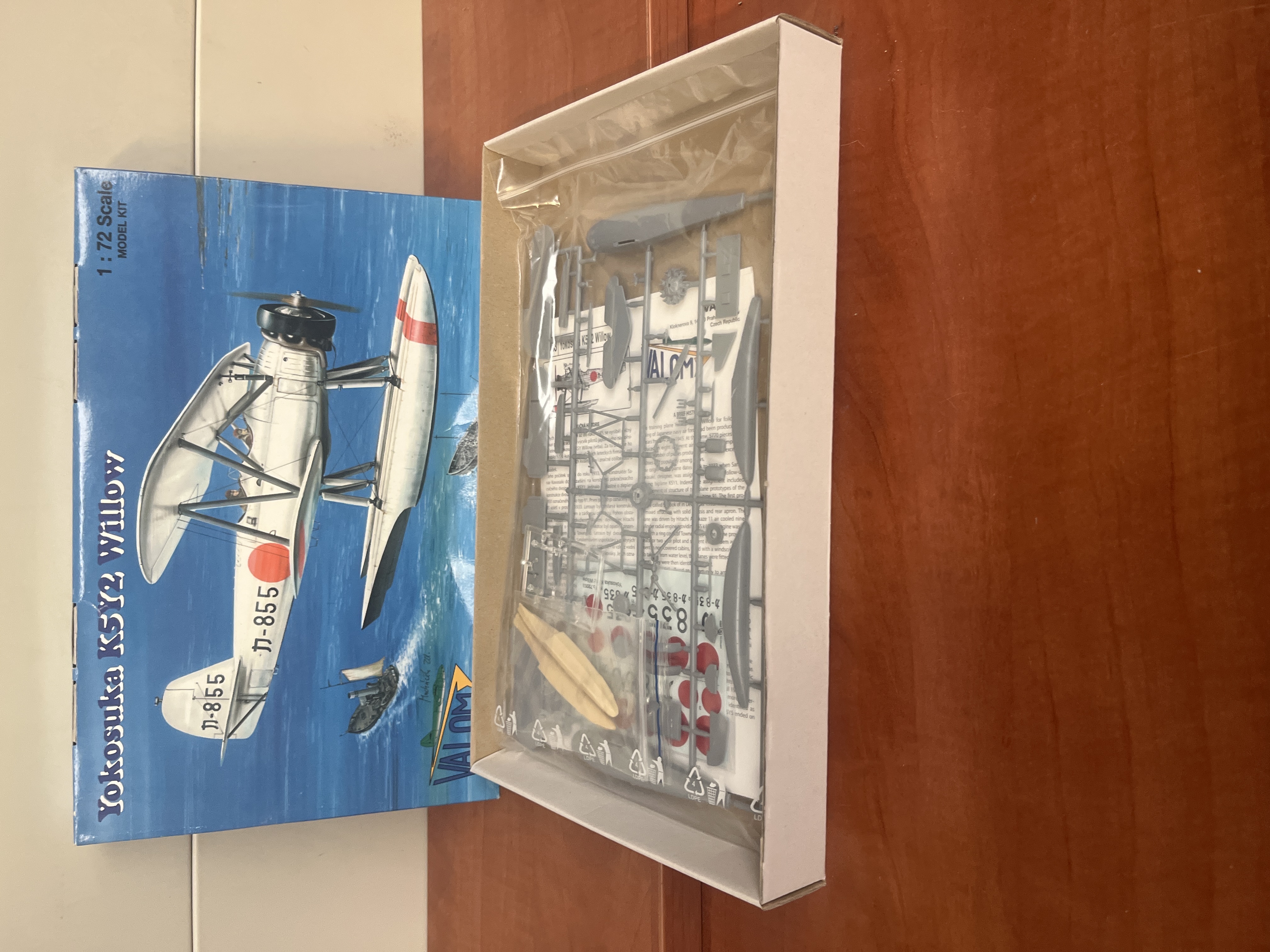 Maquette Hasegawa Yokosuka K5Y2 Willow 1/72