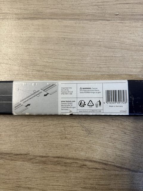 Barre murale de fixation