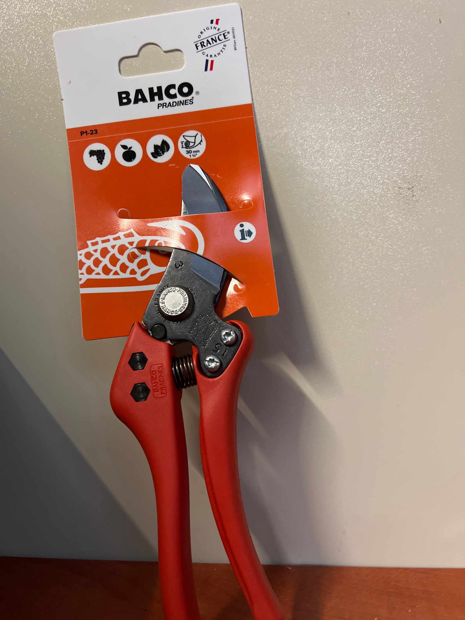 Sécateur Bahco Pradines P123