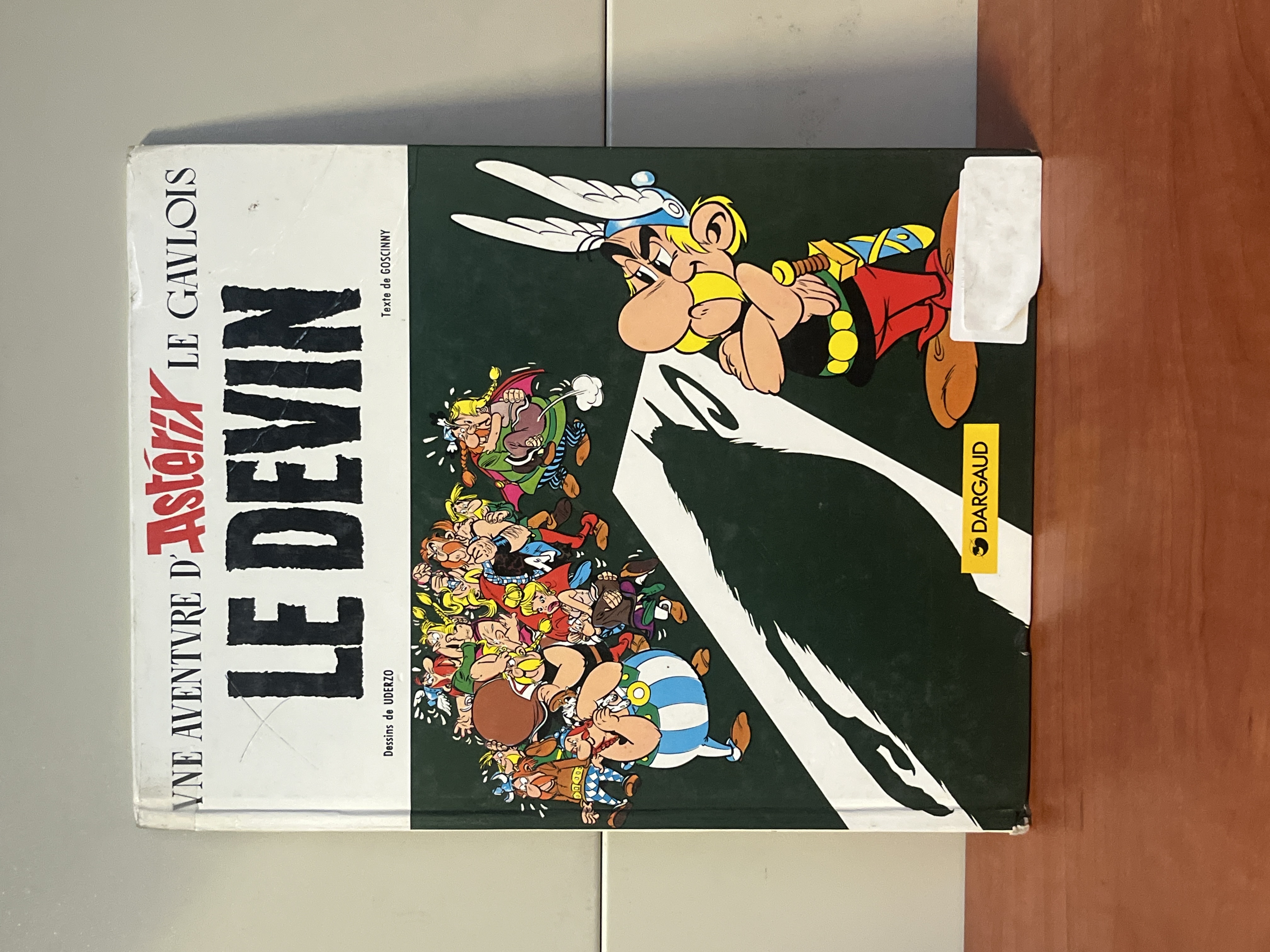 Bande dessinée Astérix - Le Devin (Dargaud)