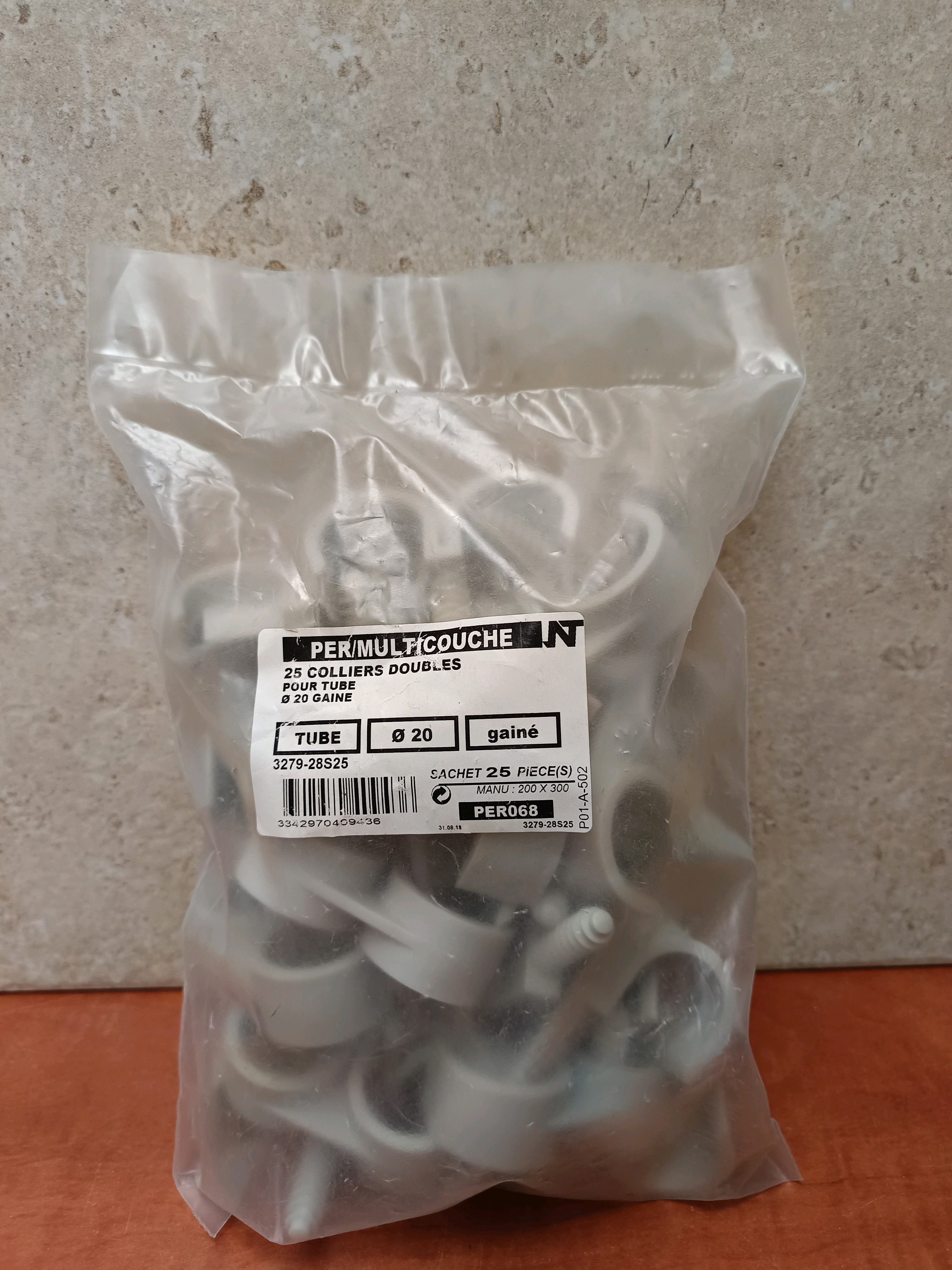Sachet de 25 colliers douilles pour tube PER multicouche Ø20 gainé
